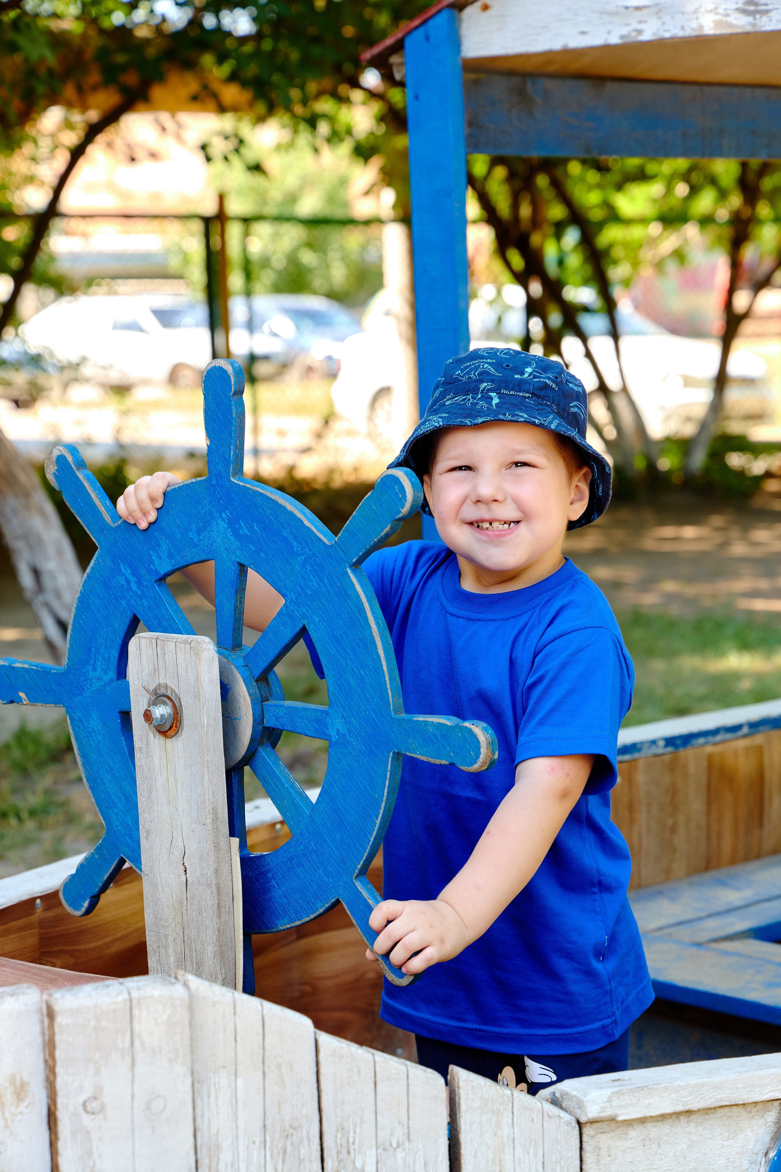 Пример летней съёмки в детском саду № 92 младшая группа Ромашки. Фотограф Выпускные альбомы Таганрог Сергей Коробченко