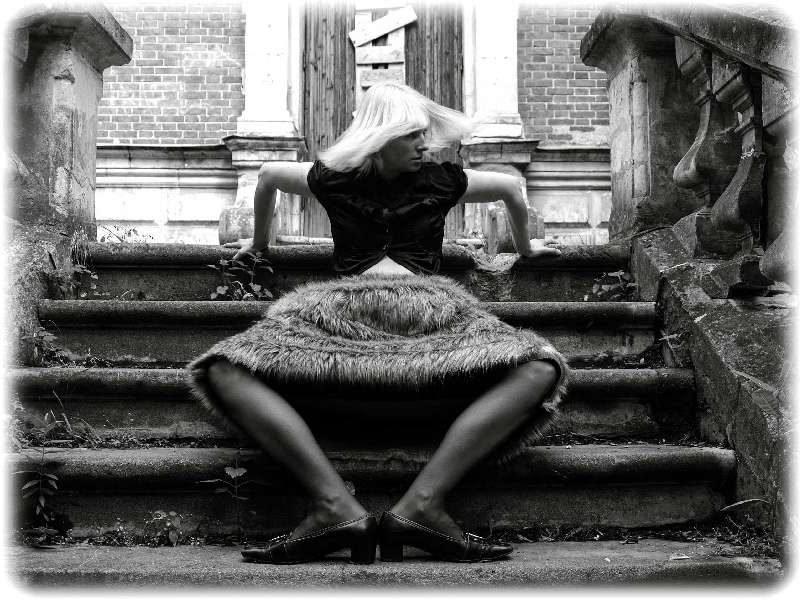 Street. Nicole — photographer