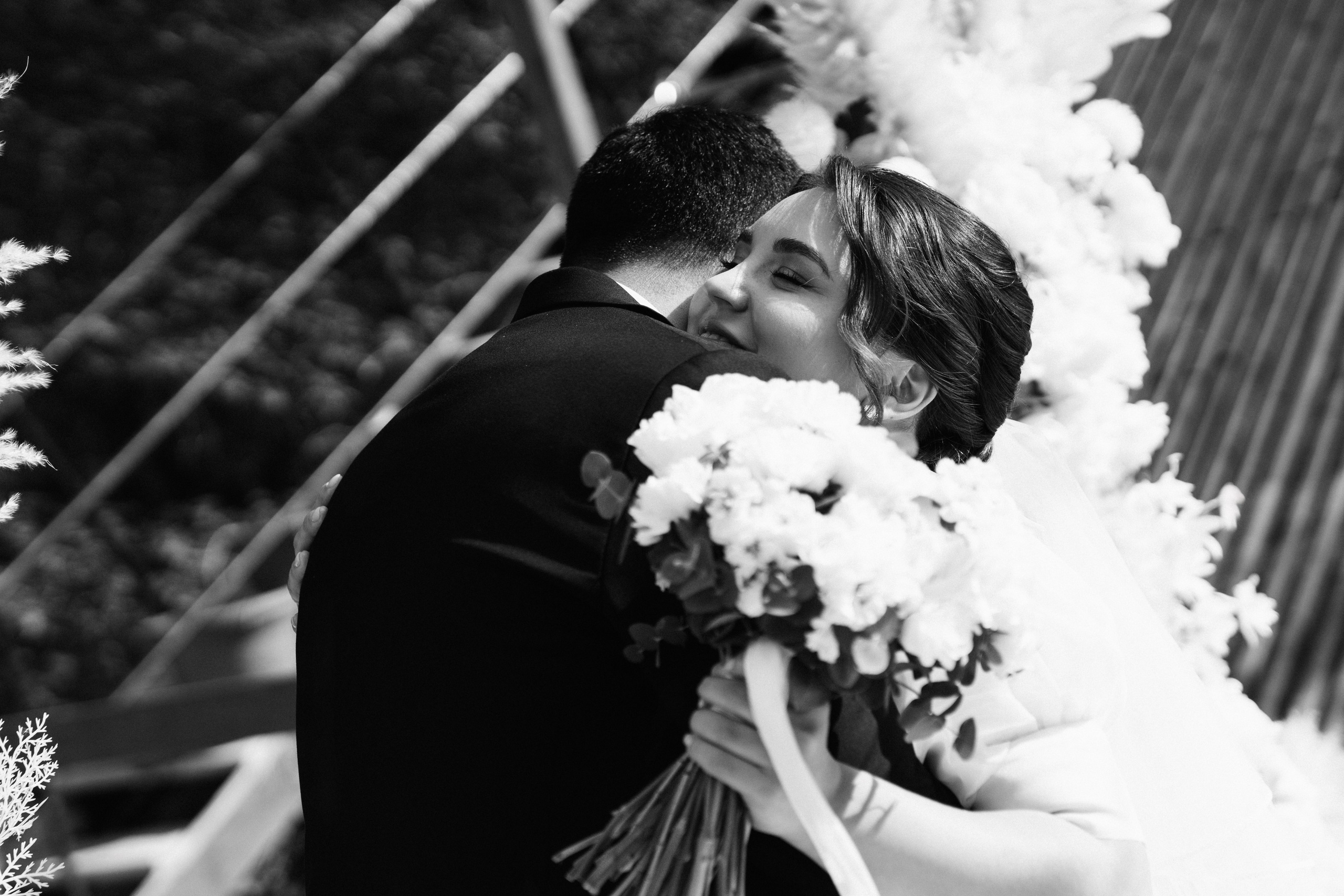 Свадебная фотосессия Радика и Дианы — Уфа, Nesterov Plaza, ЖК Империал, Президент Отель, шатёр М5