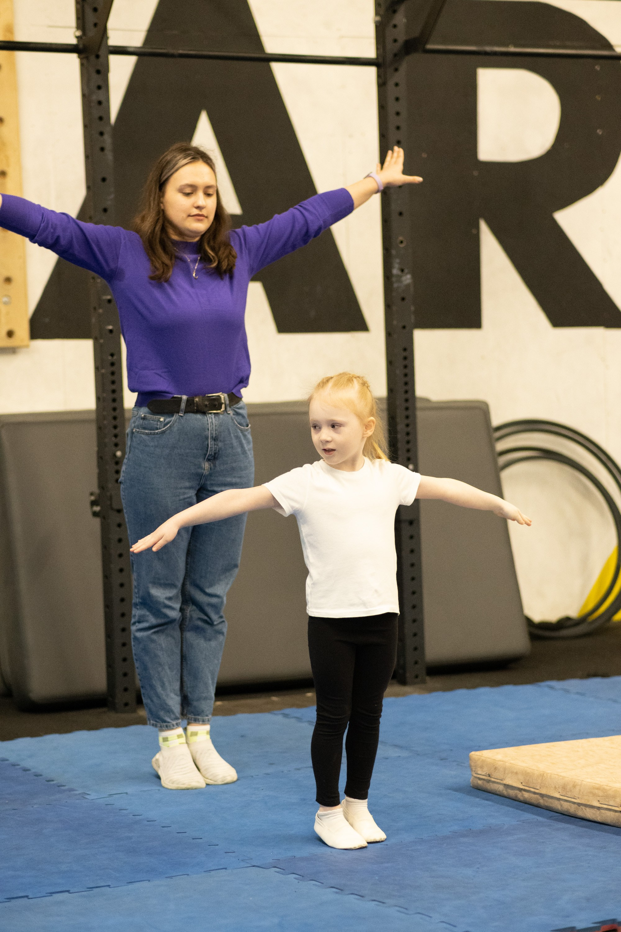 Внутриклубные соревнования по воздушной гимнастике 02.04.23