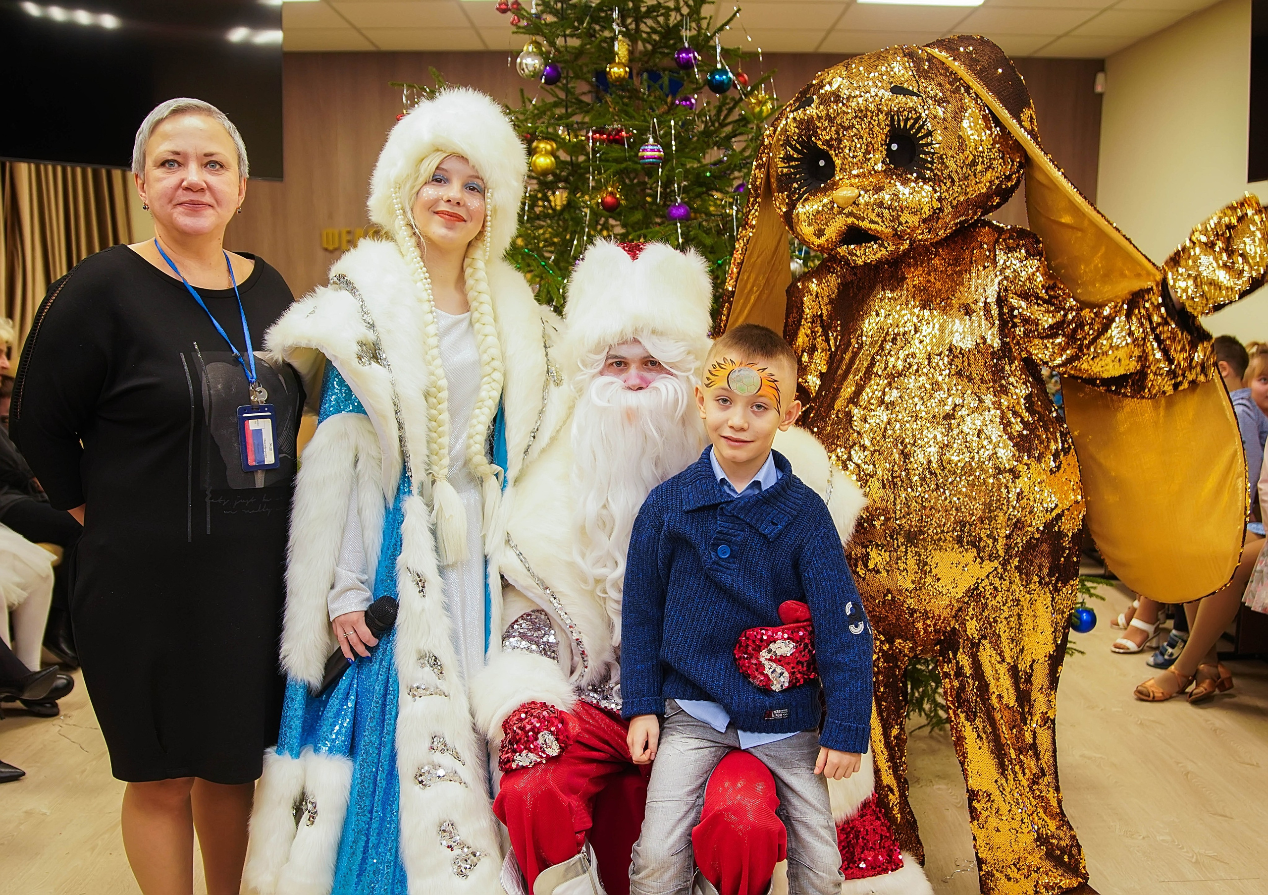 Елка НБД банк. Семейный и детский фотограф в Нижнем Новгороде
