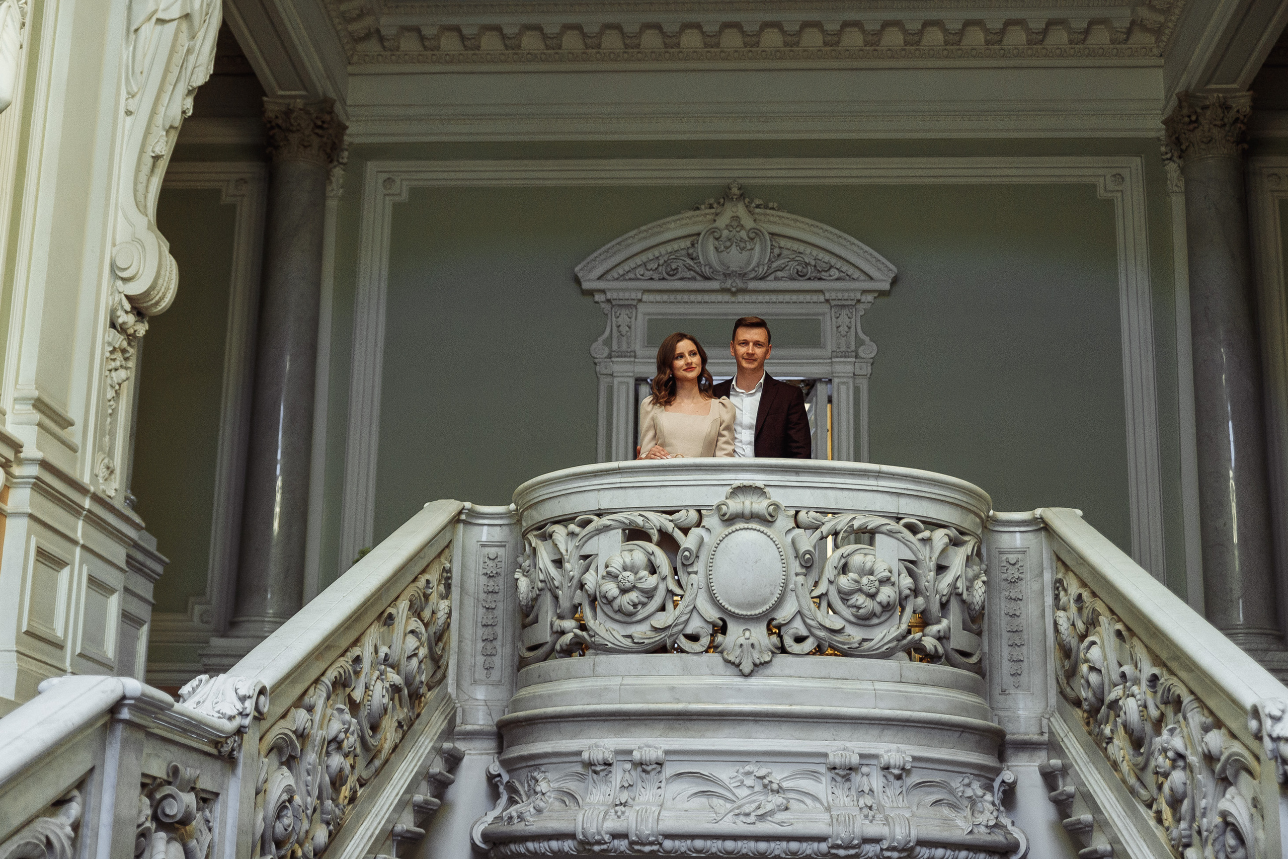 Свадебная фотосессия. ЗАГС № 1. Свадебный фотограф и видеограф — Сергей и Дарья