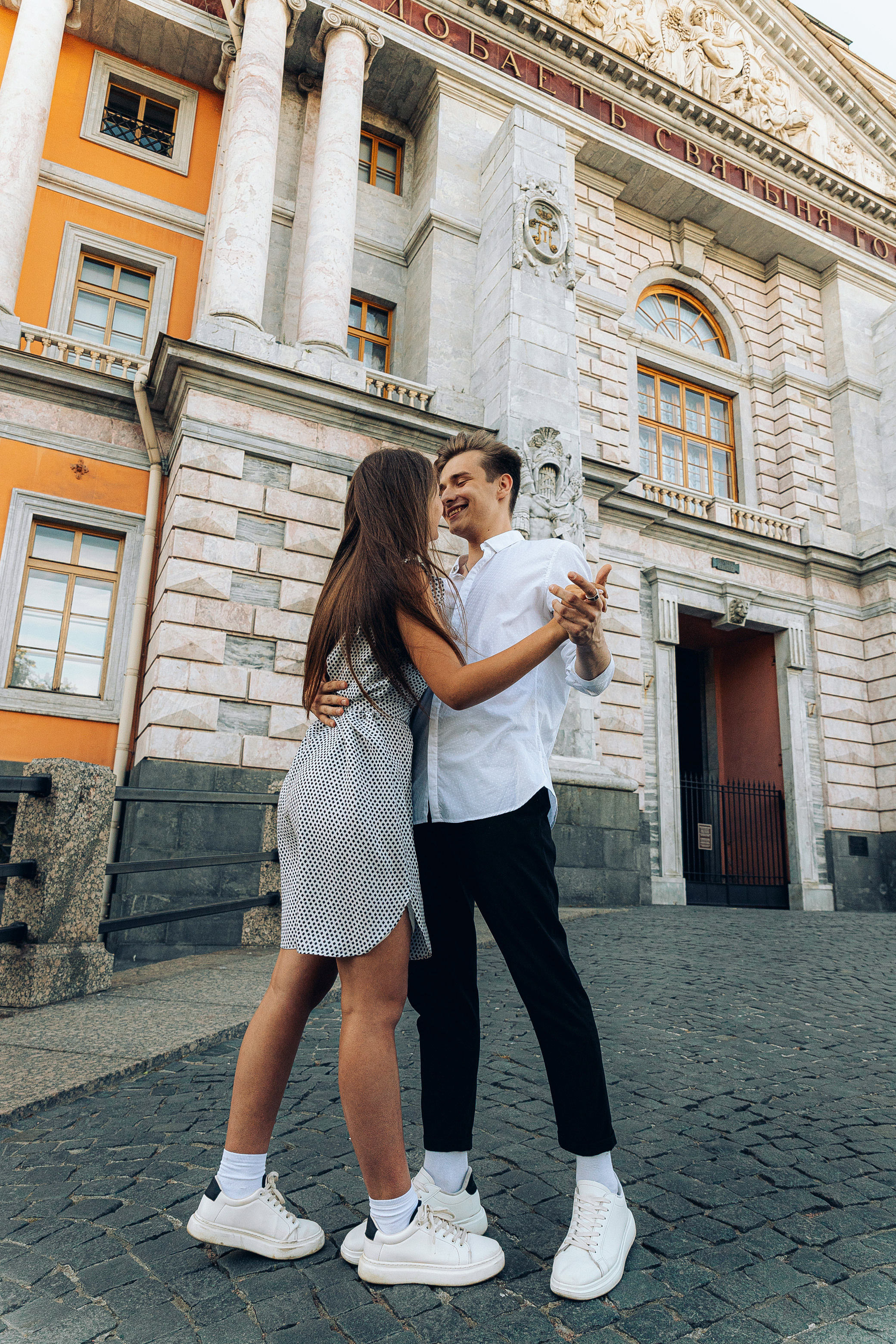 Love story. Алексей и Ирина. Летний Санкт-Петербург. Свадебный фотограф и видеограф — Сергей и Дарья