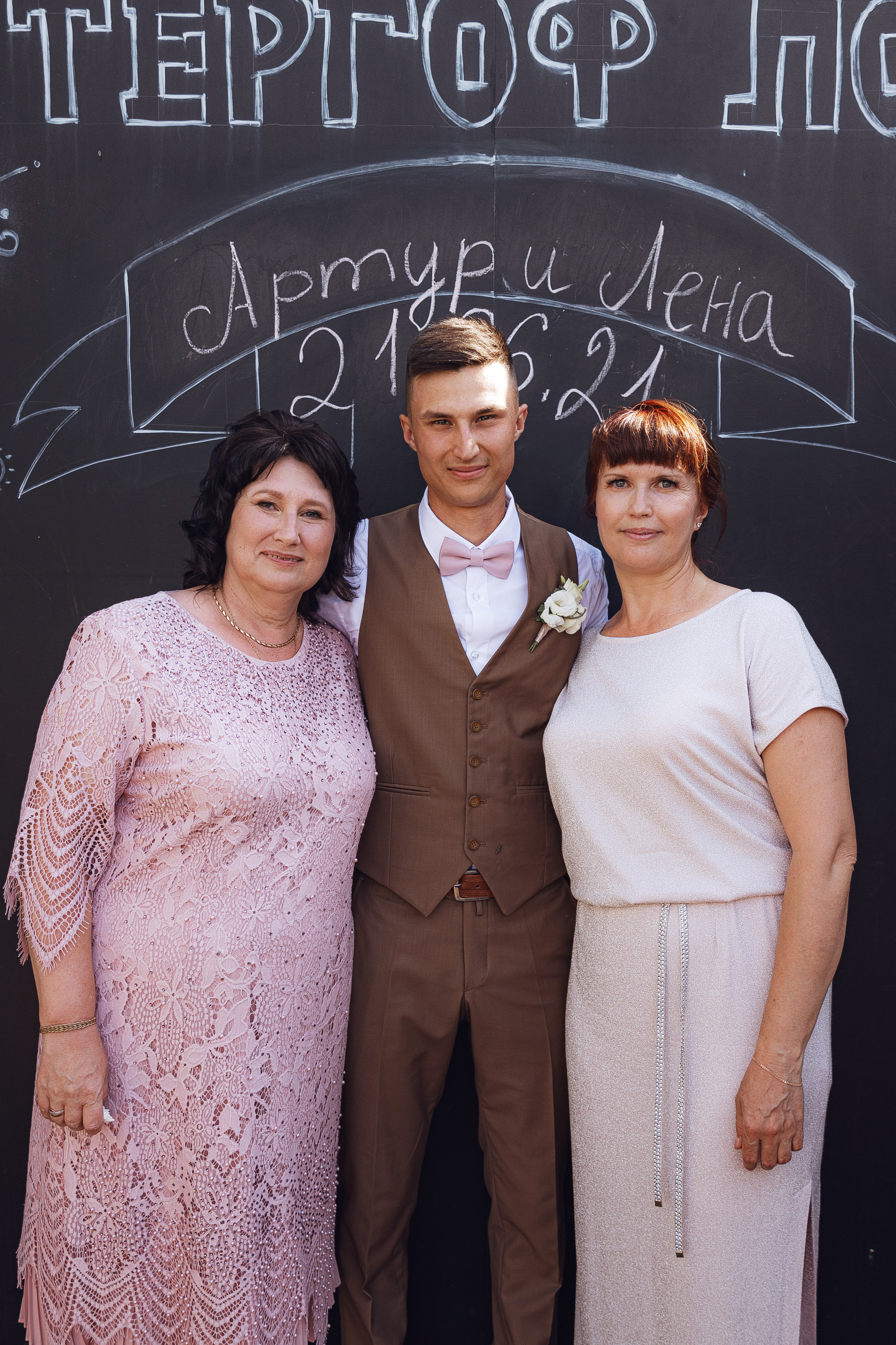 Свадебная фотосъёмка. Артур и Елена. 21.06.2021. Свадебный фотограф и видеограф — Сергей и Дарья