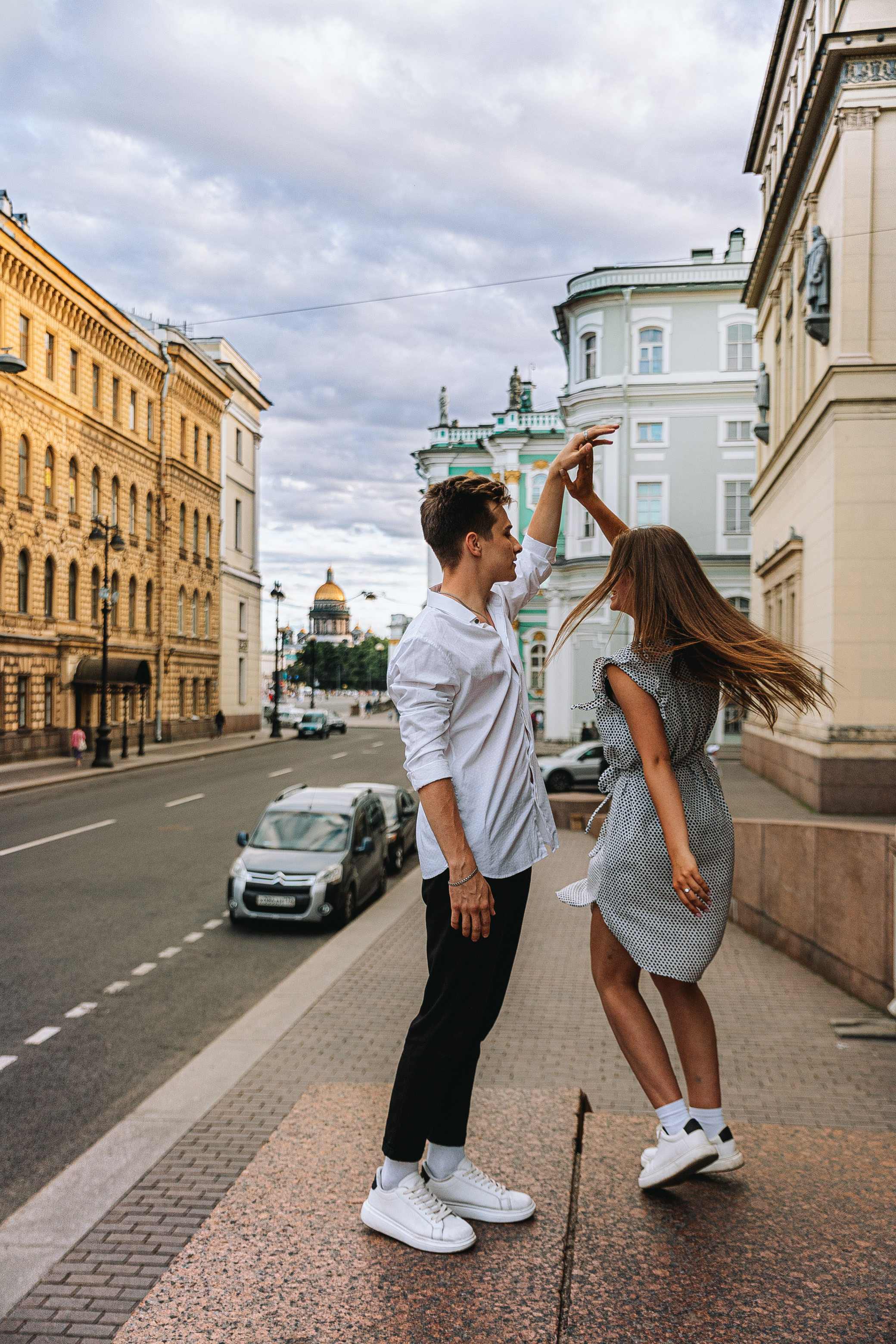 Love story. Алексей и Ирина. Летний Санкт-Петербург. Свадебный фотограф и видеограф — Сергей и Дарья