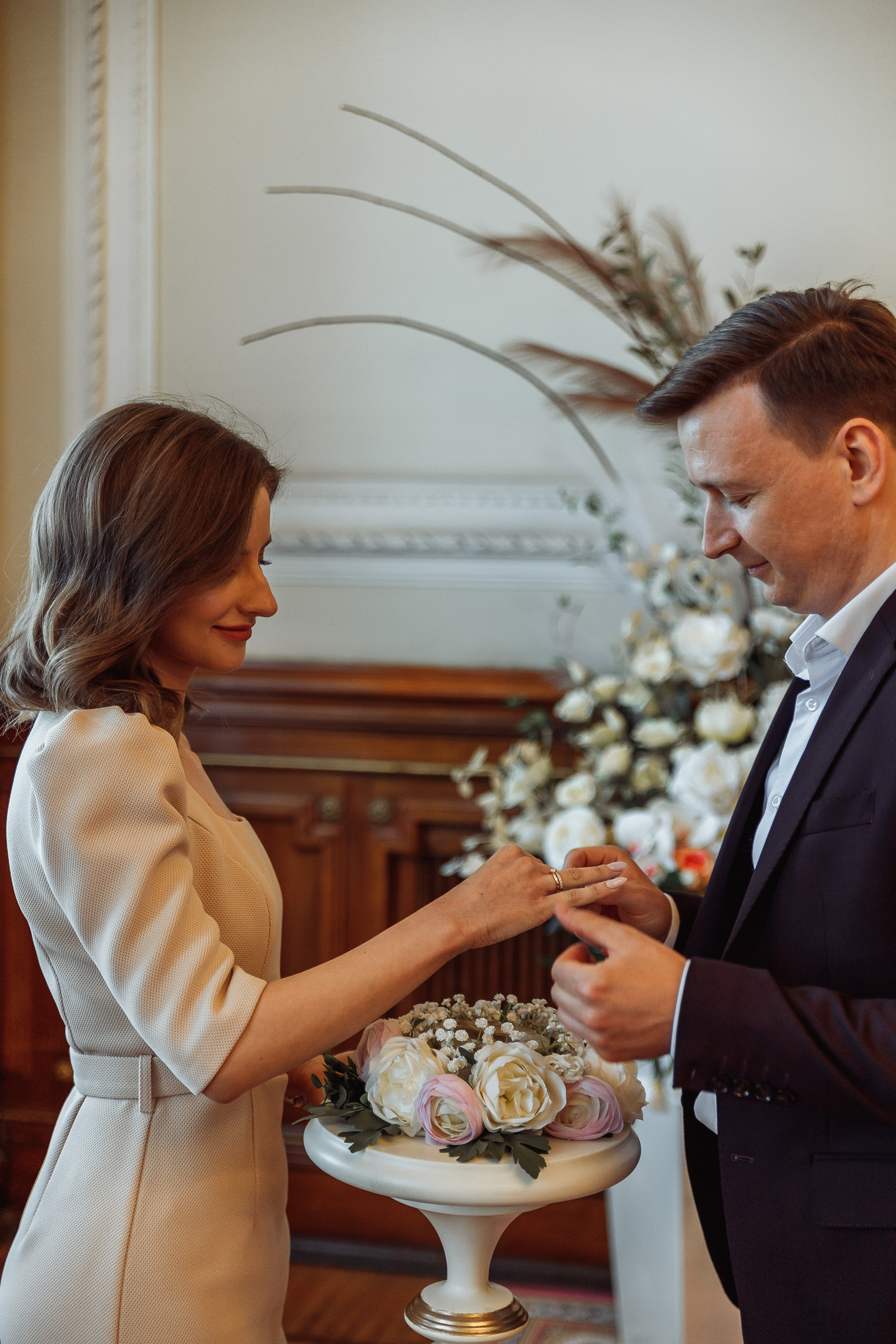 Свадебная фотосессия. ЗАГС № 1. Свадебный фотограф и видеограф — Сергей и Дарья