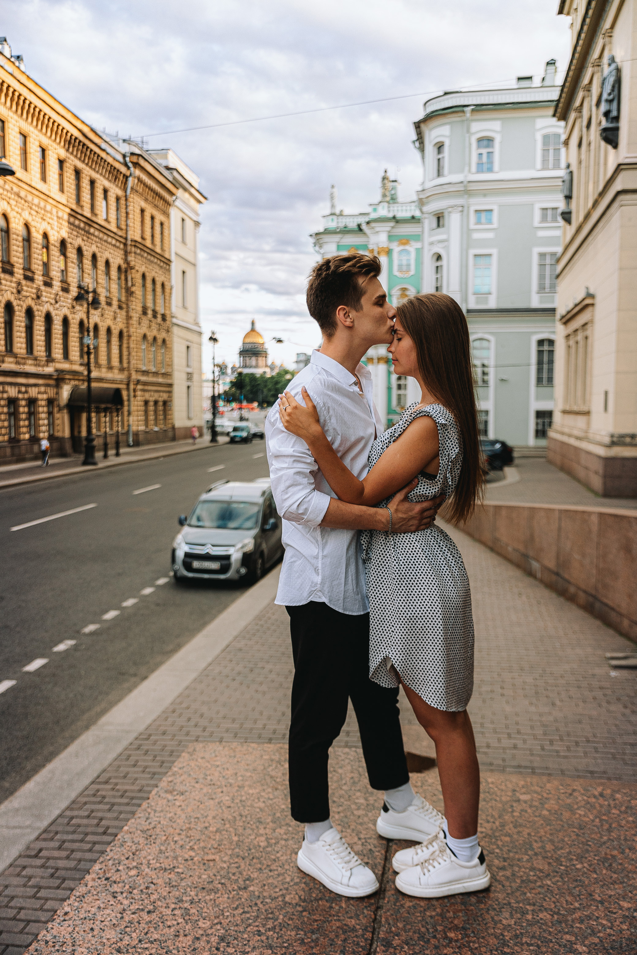 Love story. Алексей и Ирина. Летний Санкт-Петербург. Свадебный фотограф и видеограф — Сергей и Дарья