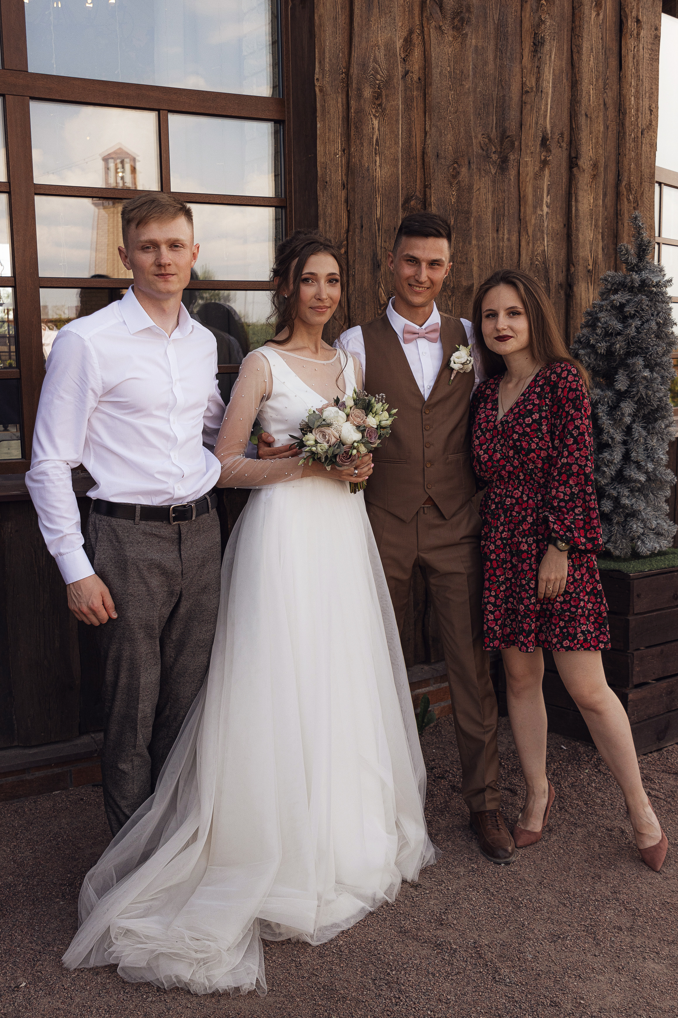 Свадебная фотосъёмка. Артур и Елена. 21.06.2021. Свадебный фотограф и видеограф — Сергей и Дарья