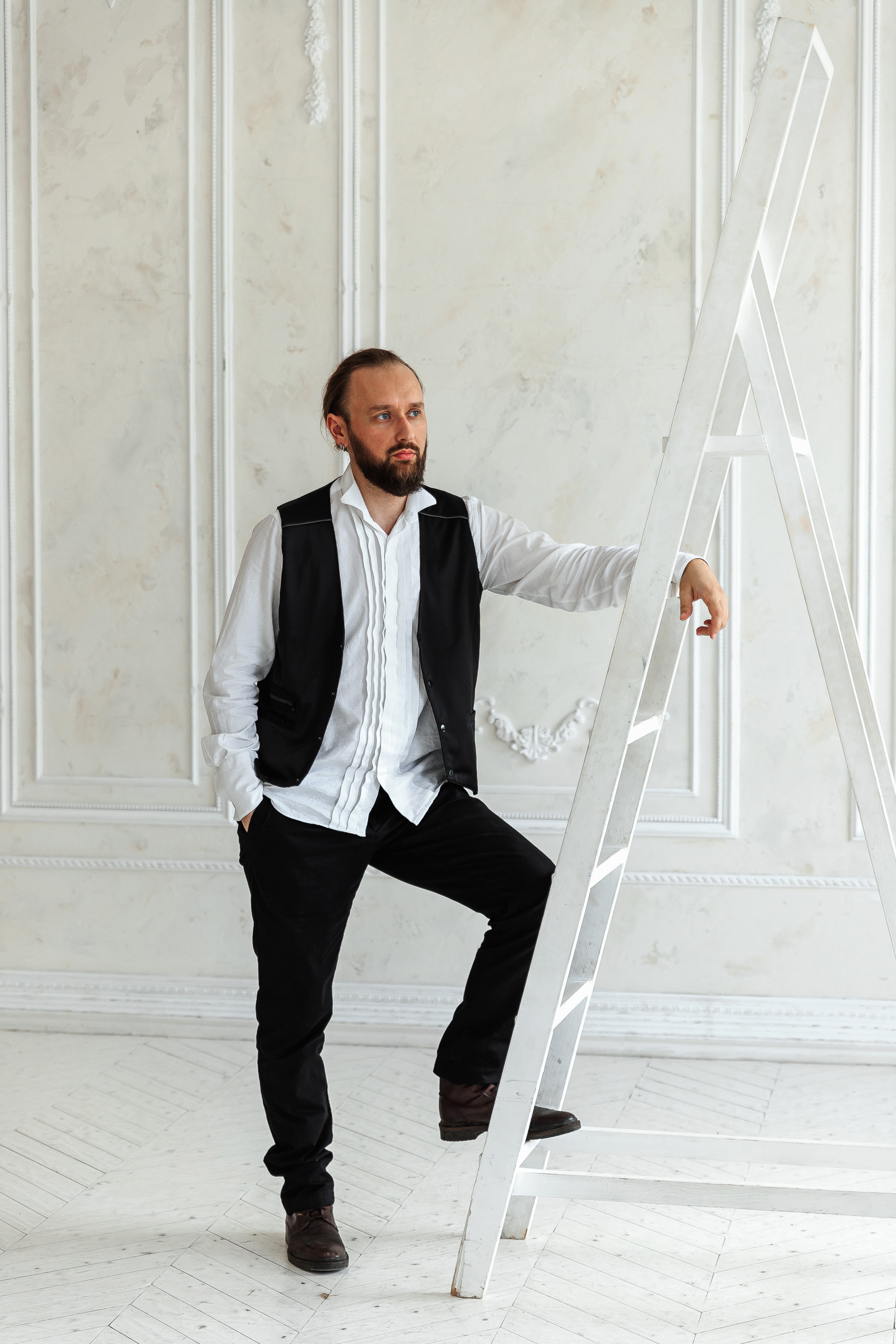 Студийная фотосессия. Светлый зал. Свадебный фотограф и видеограф — Сергей и Дарья