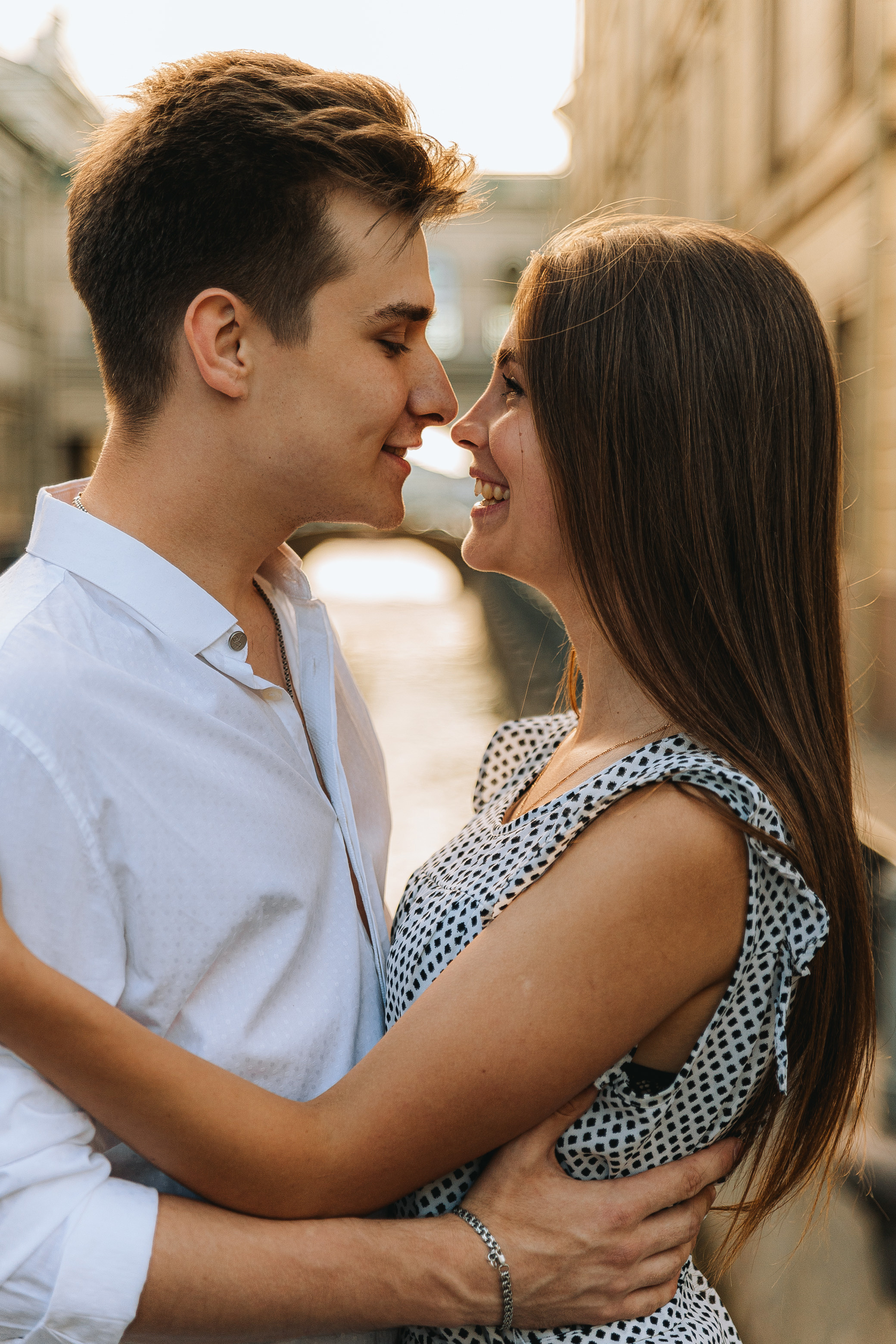 Love story. Алексей и Ирина. Летний Санкт-Петербург. Свадебный фотограф и видеограф — Сергей и Дарья