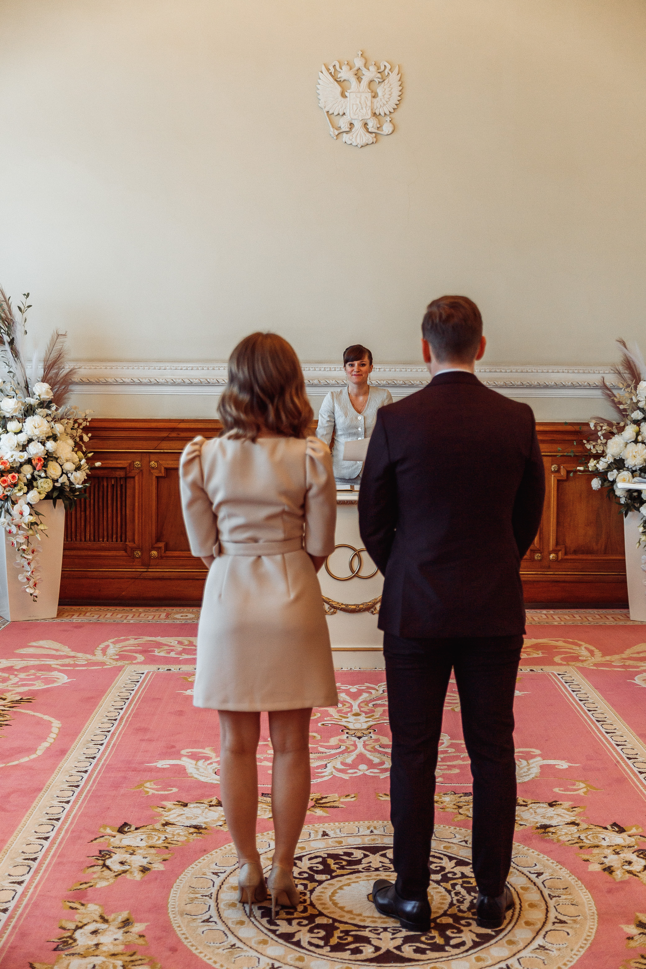 Свадебная фотосессия. ЗАГС № 1. Свадебный фотограф и видеограф — Сергей и Дарья