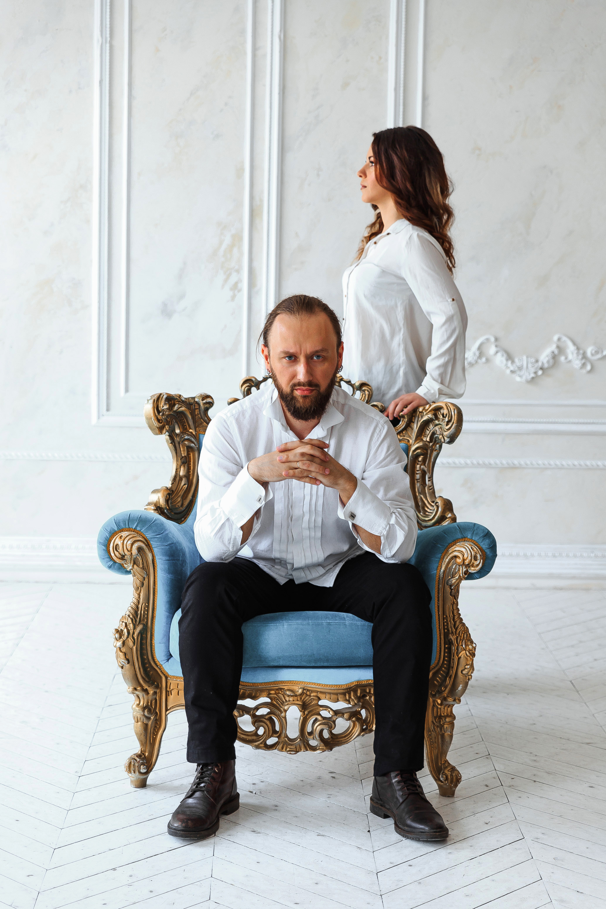 Студийная фотосессия. Светлый зал. Свадебный фотограф и видеограф — Сергей и Дарья