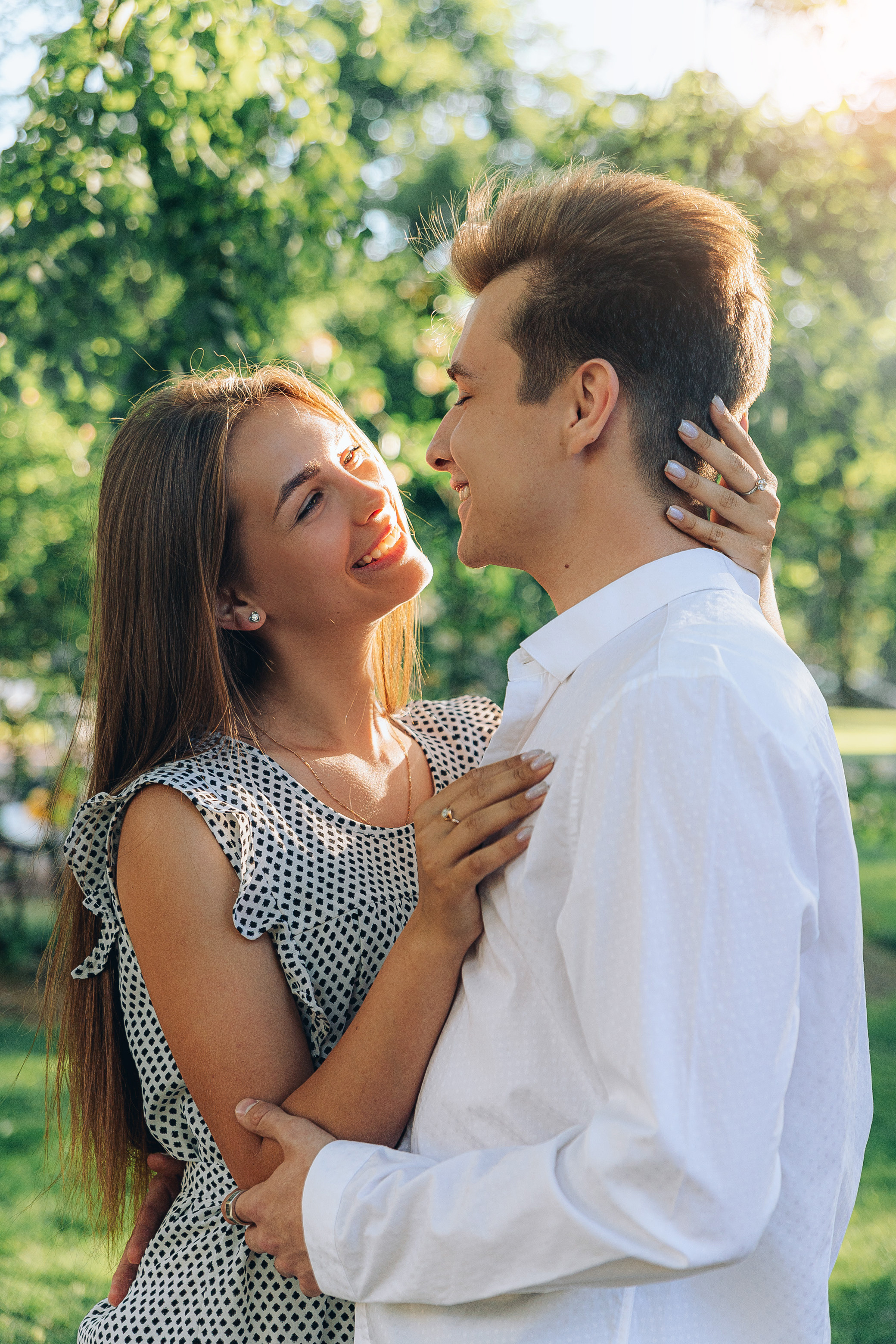 Love story. Алексей и Ирина. Летний Санкт-Петербург. Свадебный фотограф и видеограф — Сергей и Дарья