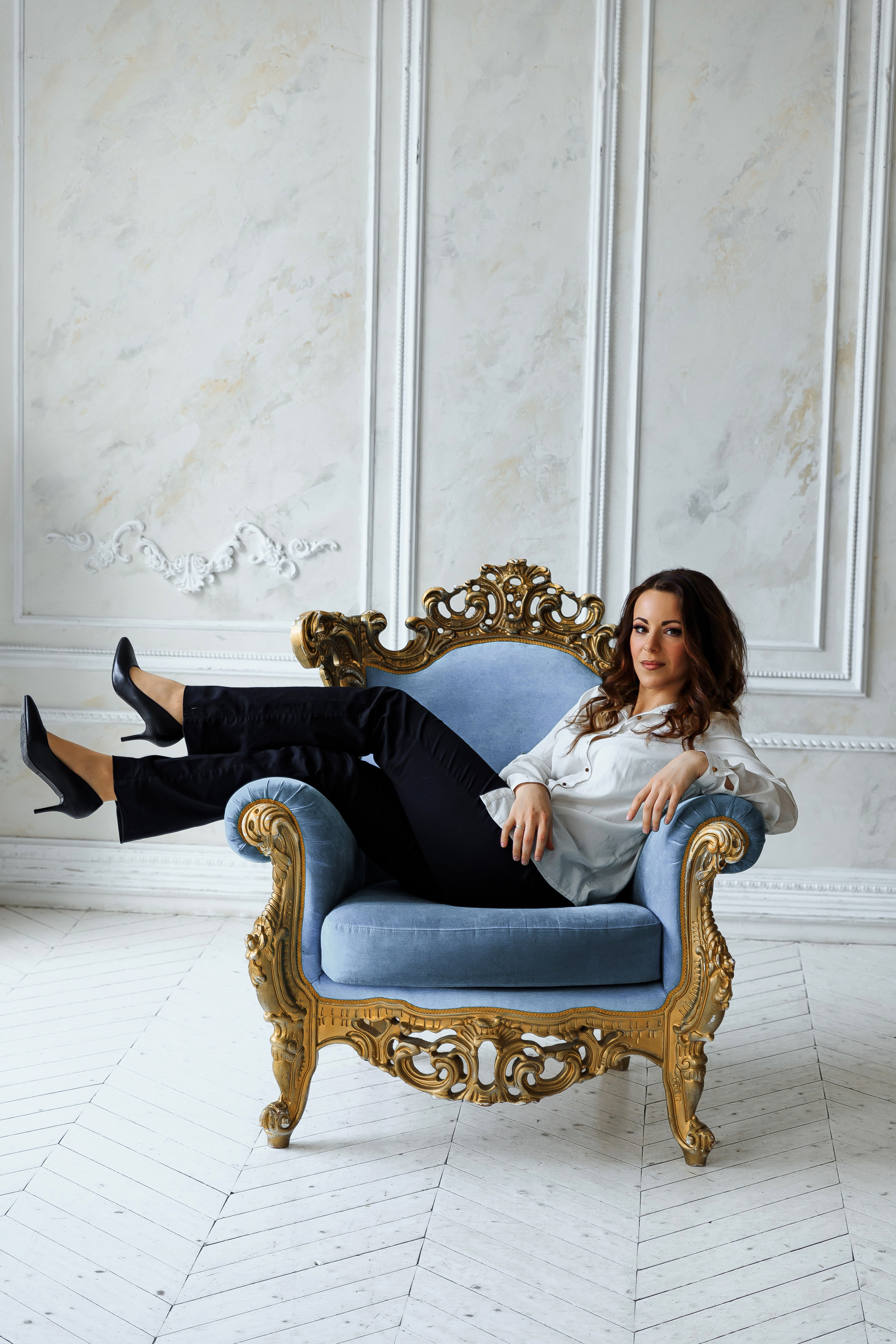 Студийная фотосессия. Светлый зал. Свадебный фотограф и видеограф — Сергей и Дарья