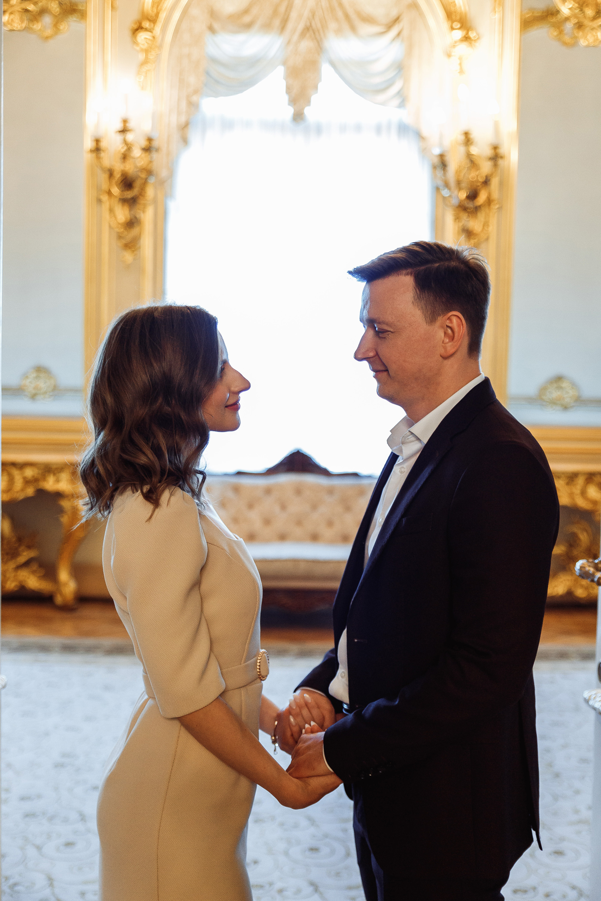 Свадебная фотосессия. ЗАГС № 1. Свадебный фотограф и видеограф — Сергей и Дарья