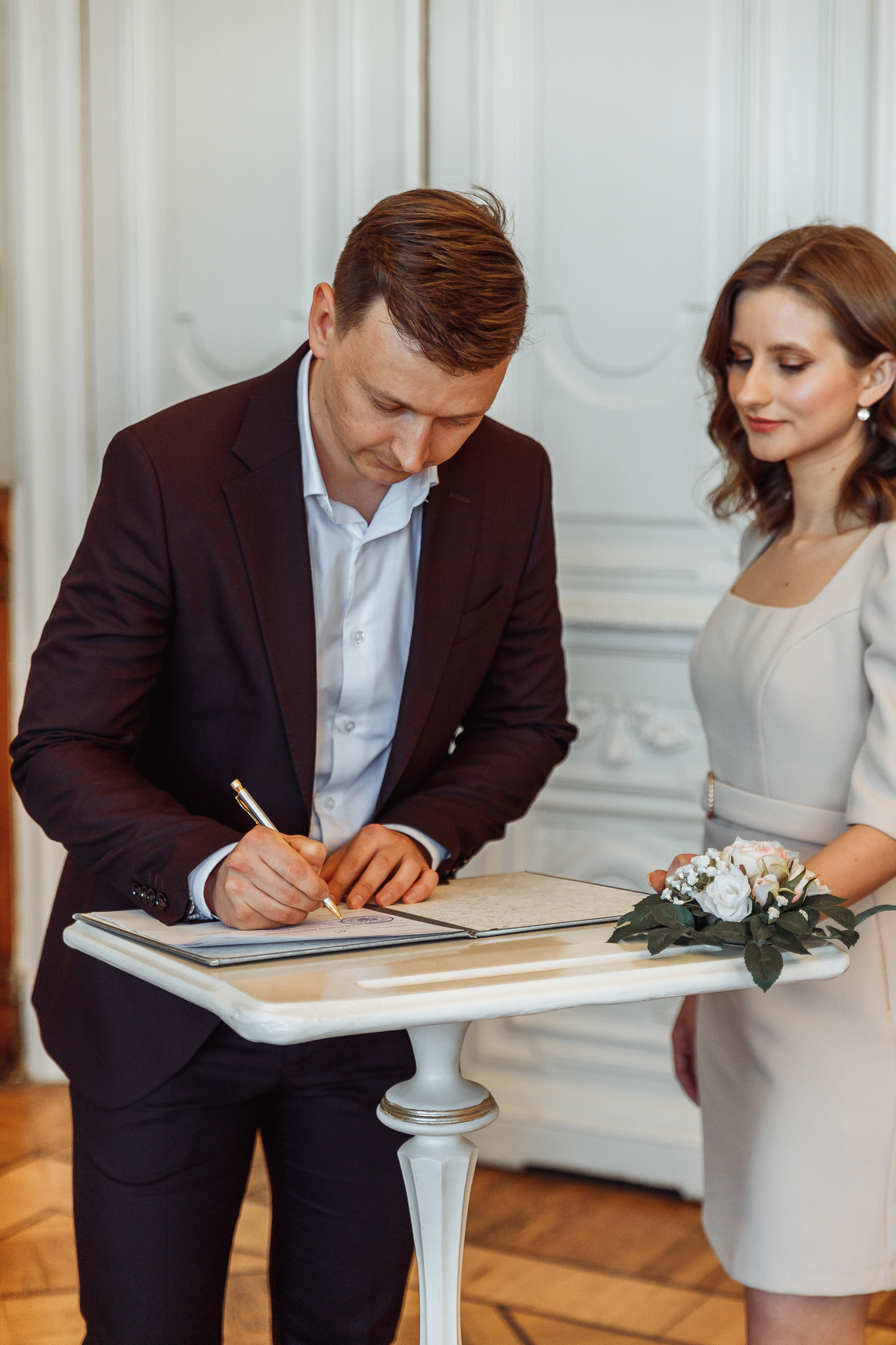 Свадебная фотосессия. ЗАГС № 1. Свадебный фотограф и видеограф — Сергей и Дарья