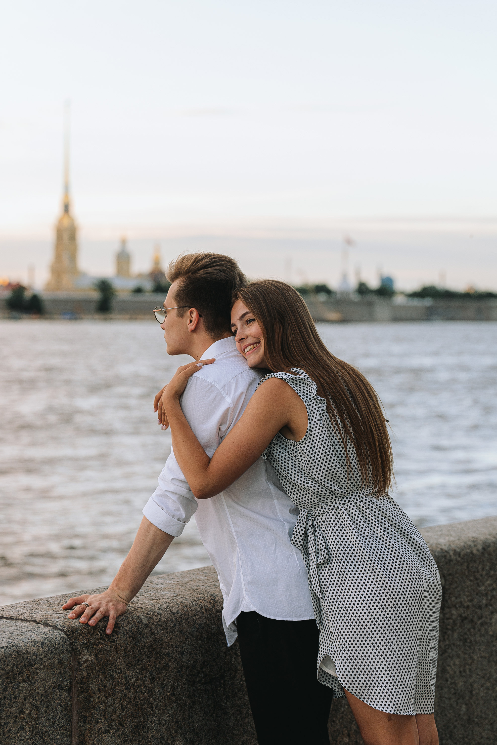 Love story. Алексей и Ирина. Летний Санкт-Петербург. Свадебный фотограф и видеограф — Сергей и Дарья