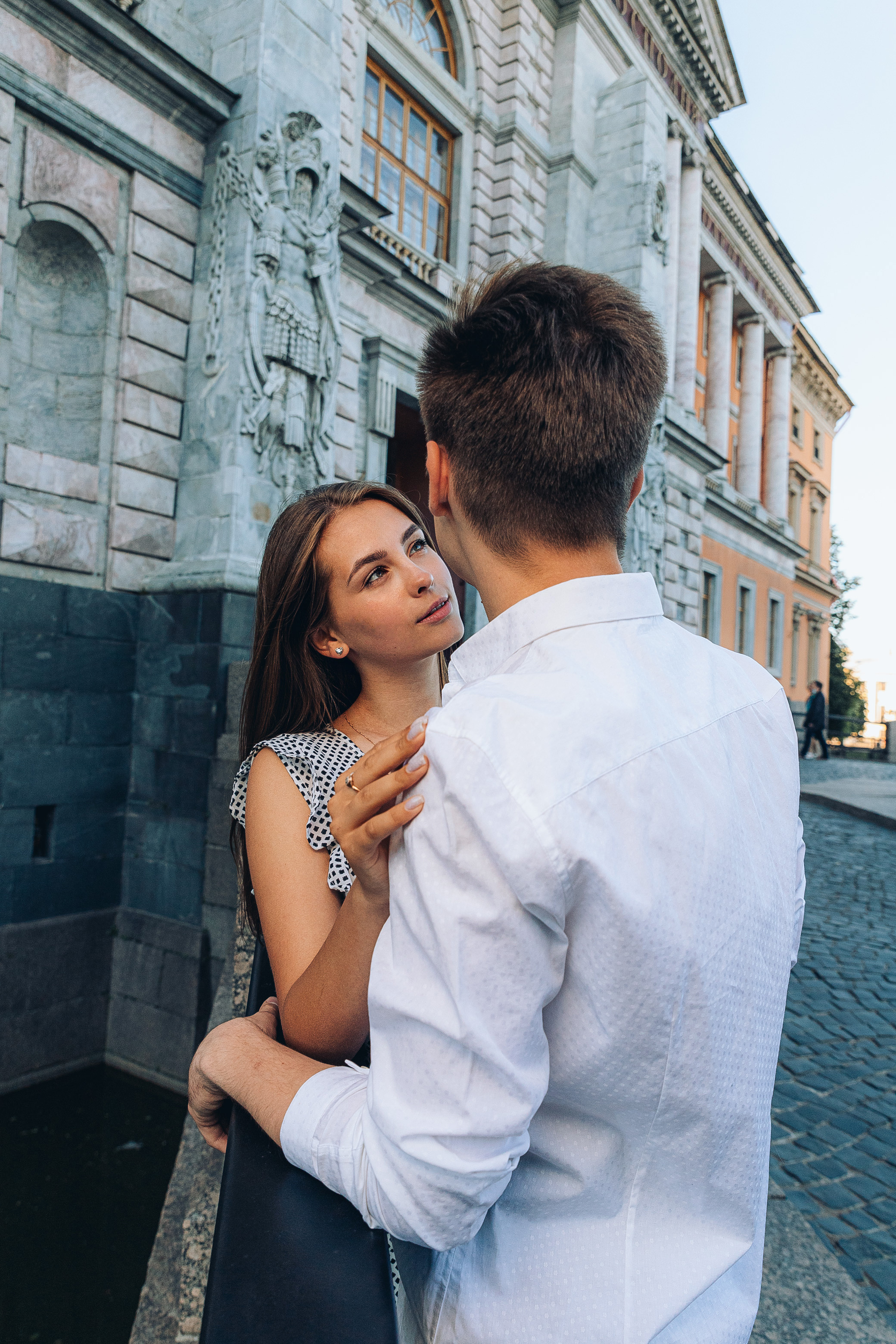 Love story. Алексей и Ирина. Летний Санкт-Петербург. Свадебный фотограф и видеограф — Сергей и Дарья