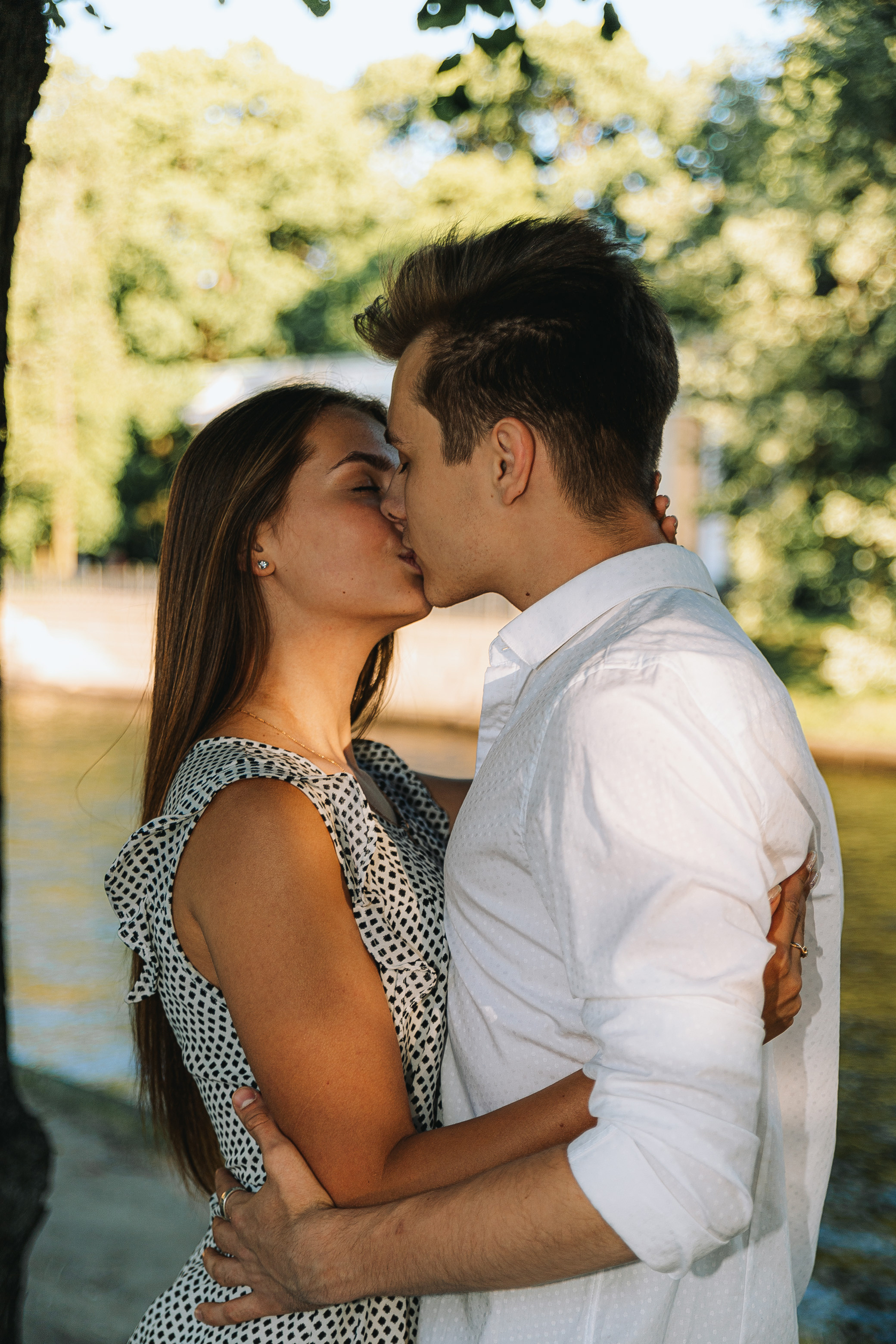 Love story. Алексей и Ирина. Летний Санкт-Петербург. Свадебный фотограф и видеограф — Сергей и Дарья