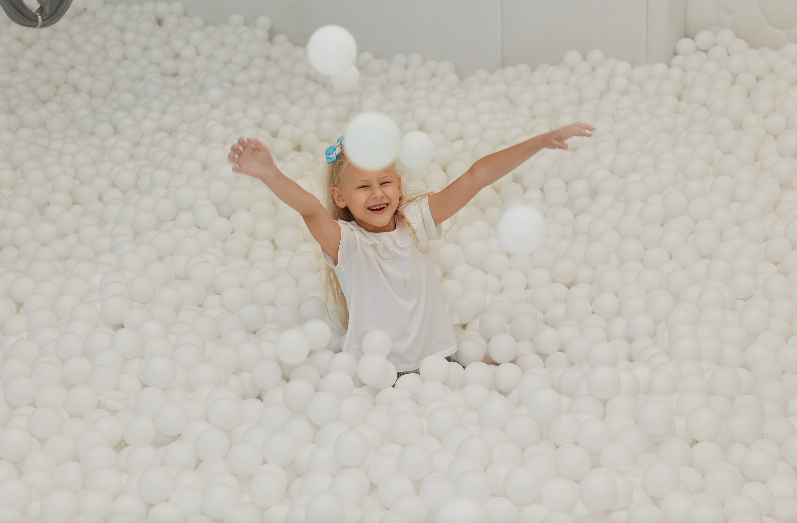 Сухой бассейн «Облака». Детский семейный фотограф Краснодар