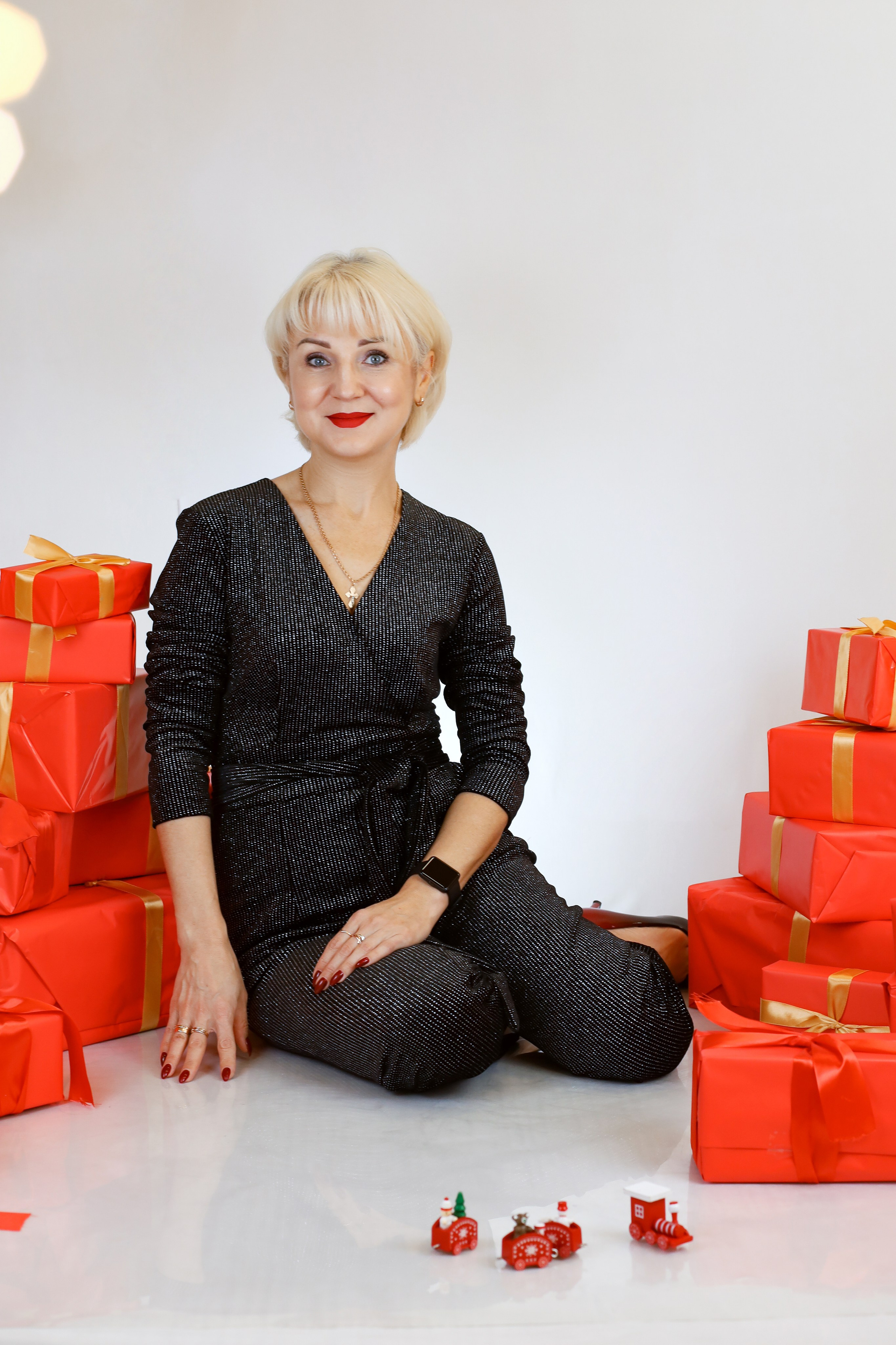 Сотрудники. Выпускные альбомы в Таганроге и Ростовской Области