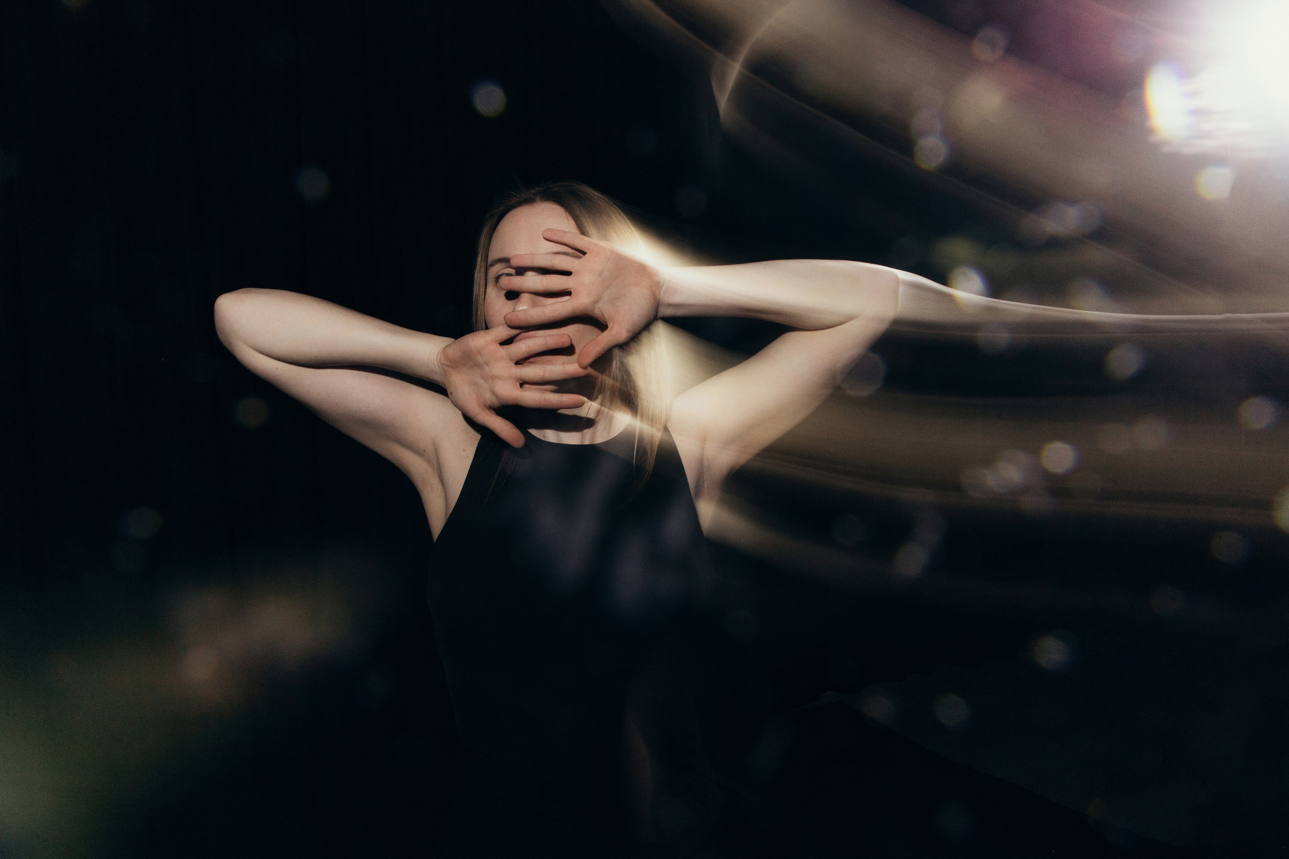 Проект для Свободного театра современного танца. Фотограф Татьяна Жбанова