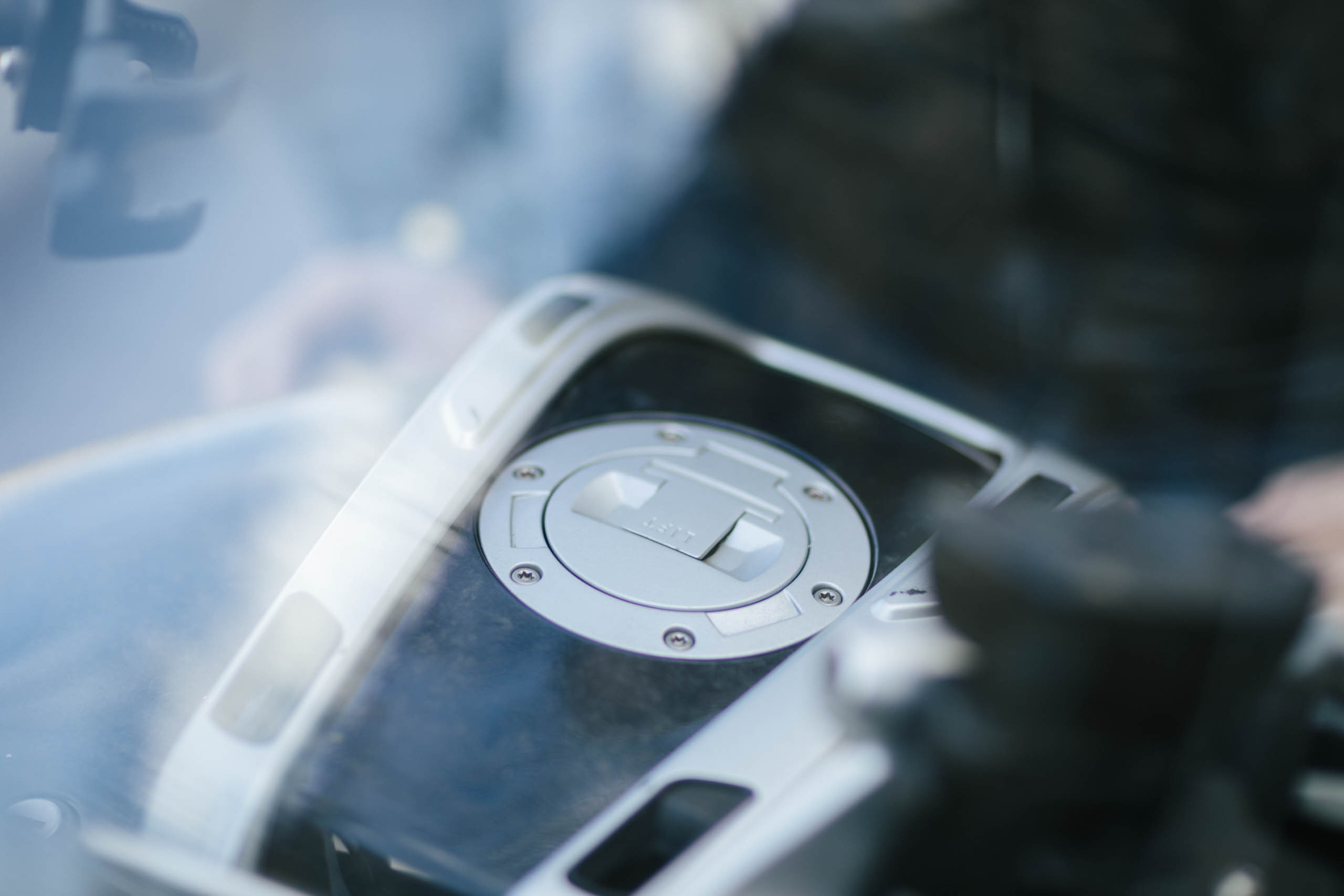 Мужской портрет для байкера Дмитрия. Портретный фотограф в Москве Анна Лукерьина