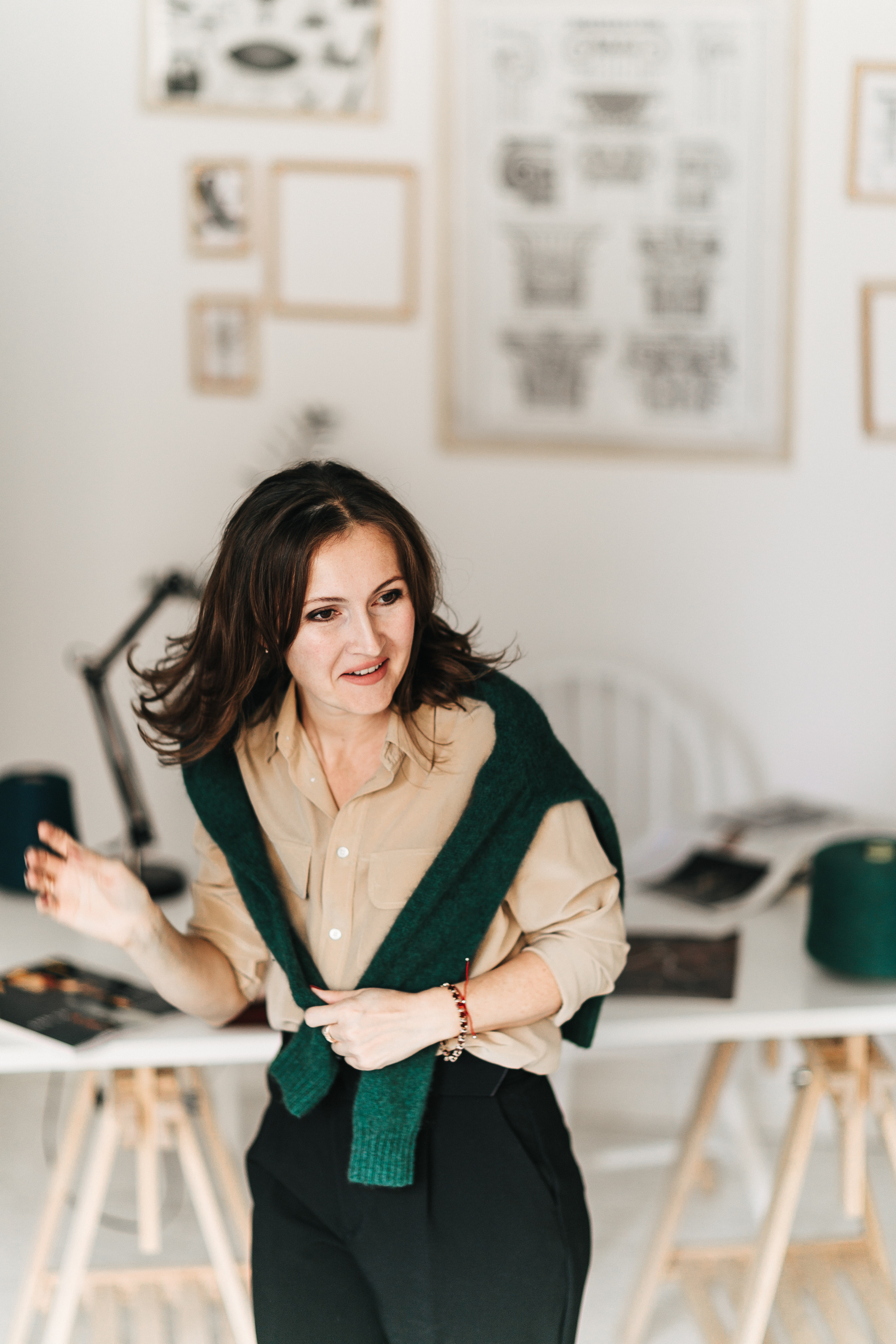 Контент фотосессия для производителя одежды из кашемира. Портретный фотограф в Москве Анна Лукерьина