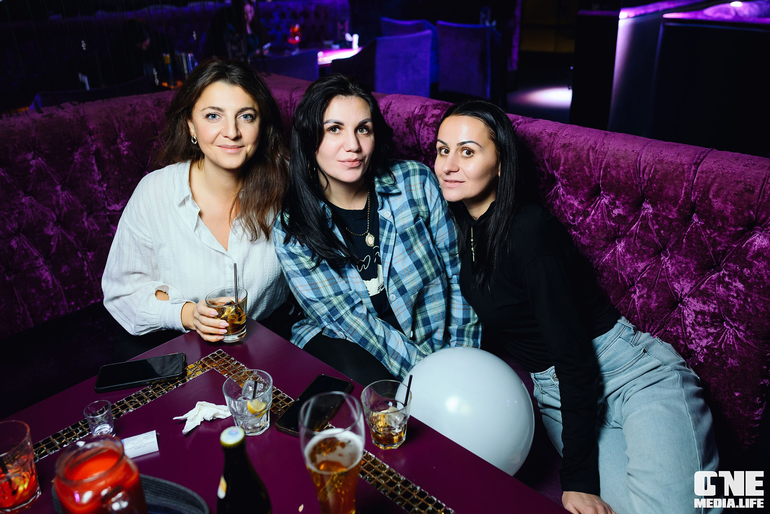 Фоторепортаж из караоке-клуба Эйфория. One Media Life: фоторепортажи, фотоотчеты с мероприятий и заведений