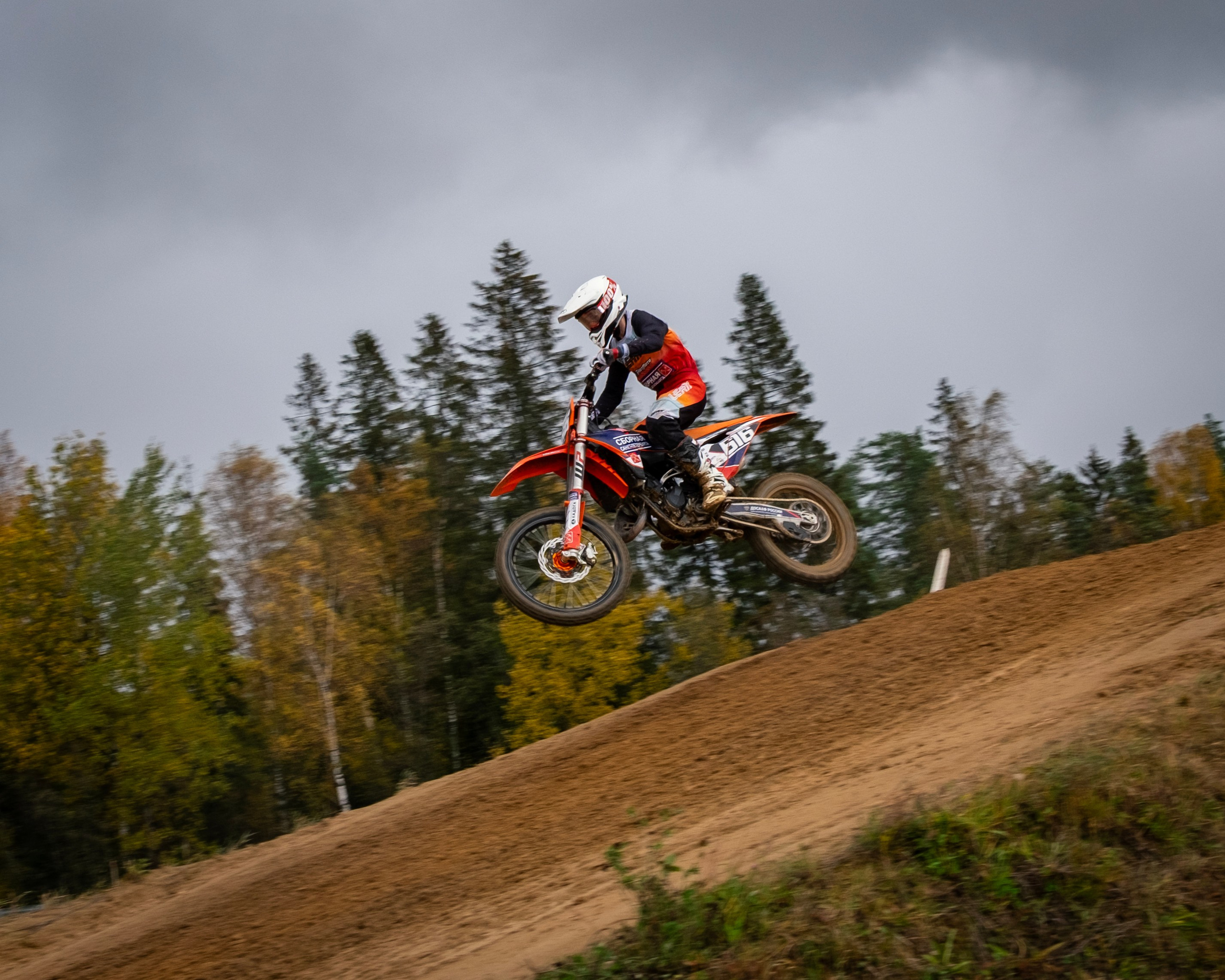 Мотокросс (Игора Драйв). Автомобильные фотографии и рисунки в Санкт-Петербурги Пашков Дмитрий