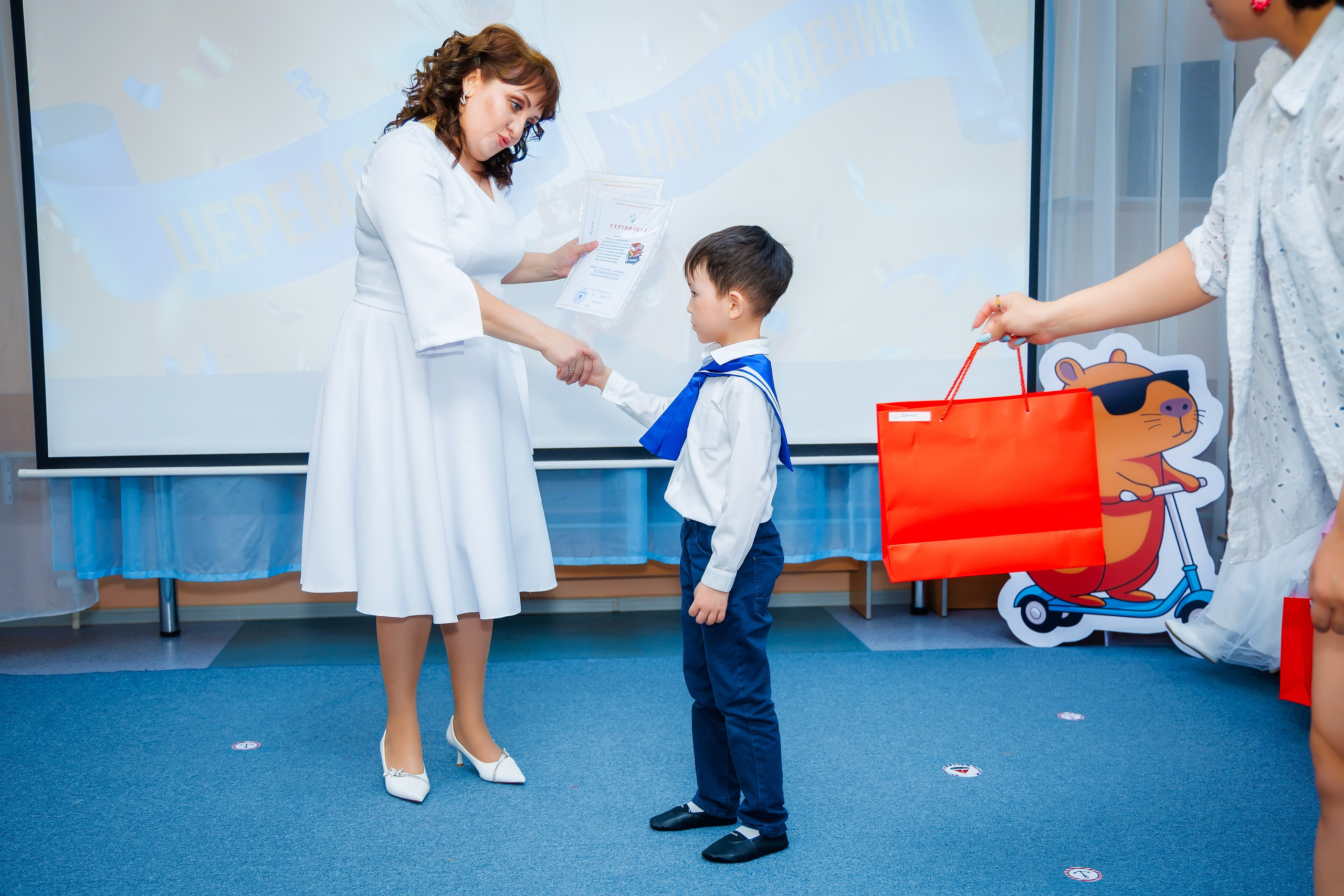 Утренник в Саду. Семейный и Свадебный фотограф в Астане Александр Астапов