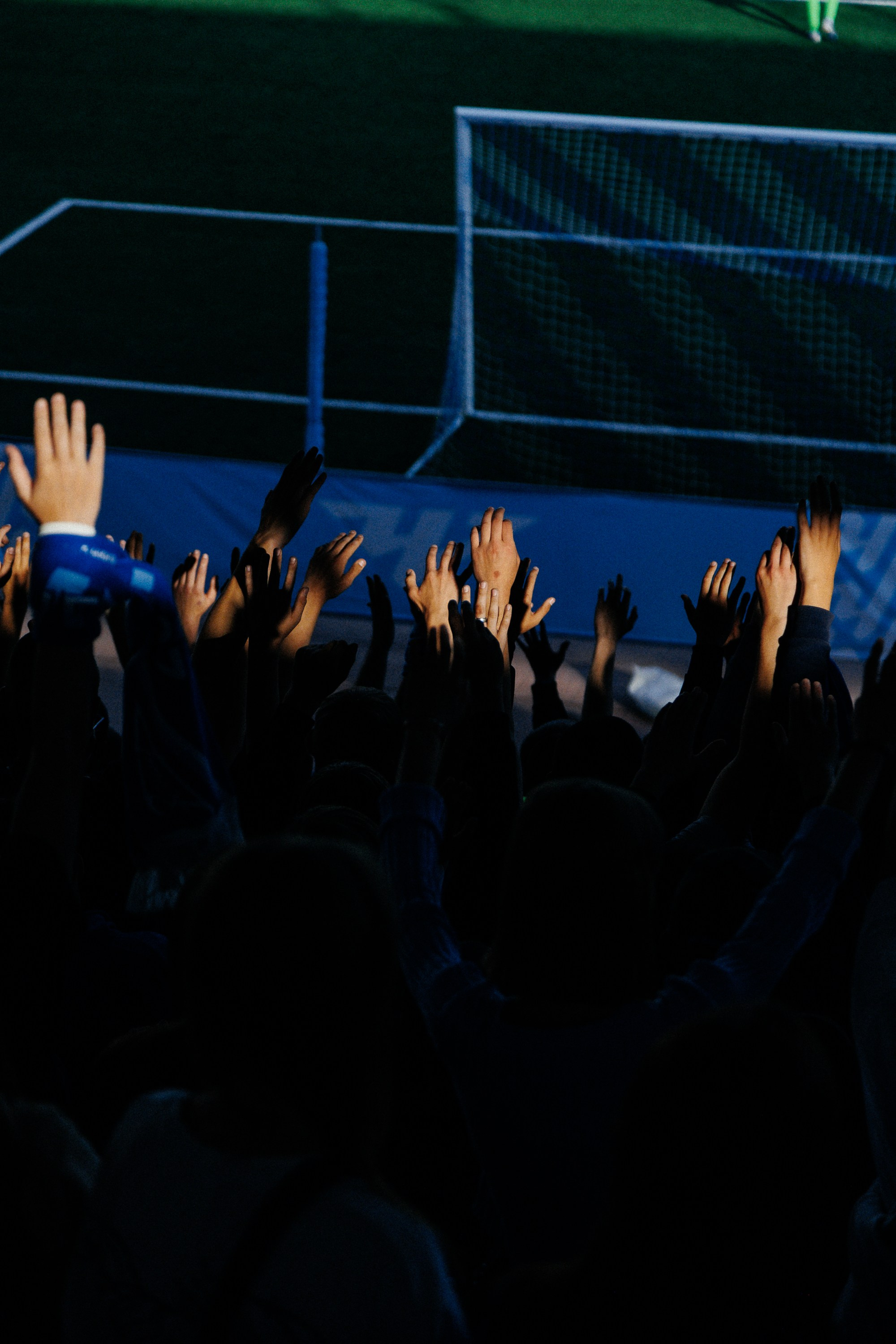 ФК ЧЕЛЯБИНСК Х ФК ВОЛГА. Репортажный фотограф Макс Брагин