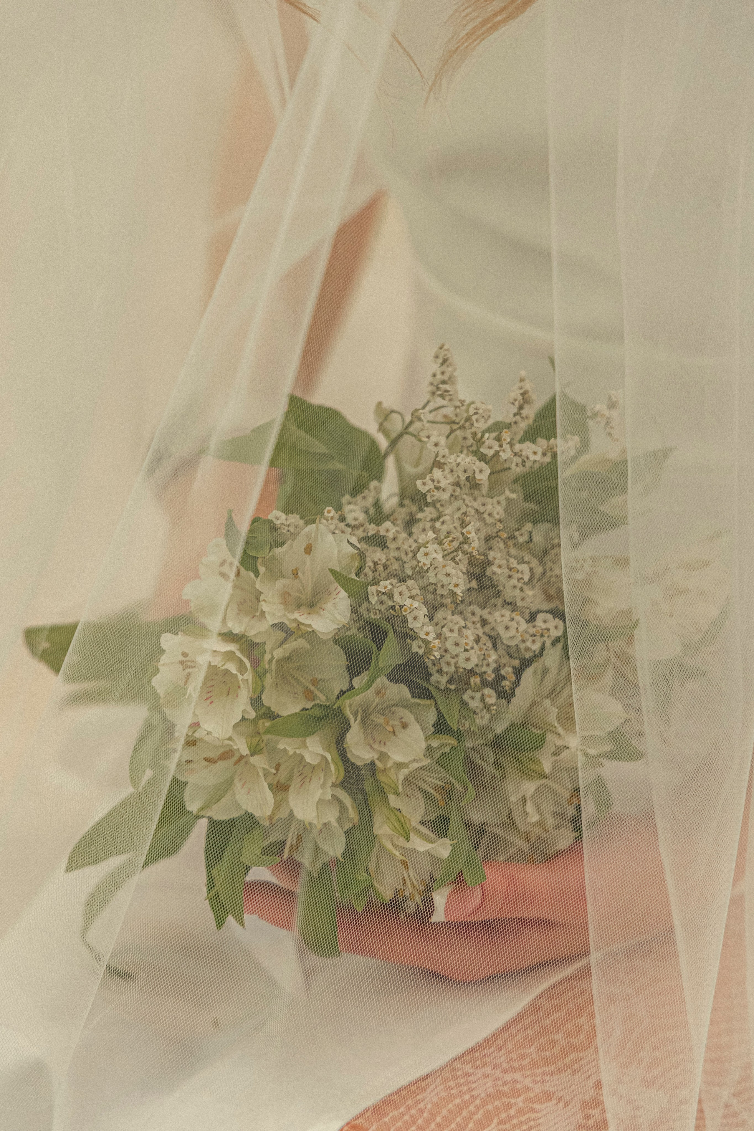 Роспись в Жуковском ЗАГСе. Фотограф для маркетплейсов, фотоуслуги в Жуковском Татьяна Марсуверских