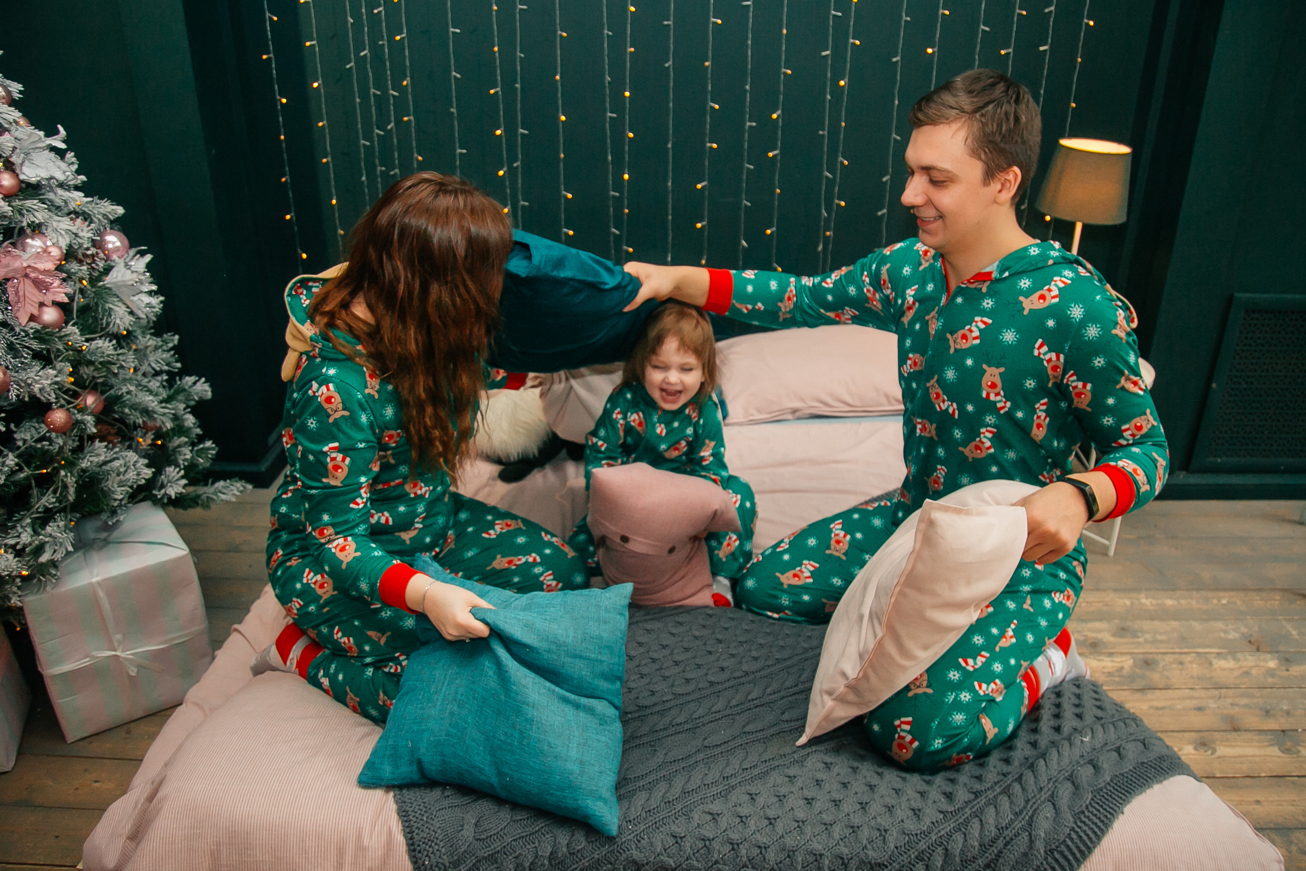 Новогодние фотосессии. Фото-Видеосъемка любых мероприятий Москва Ростов