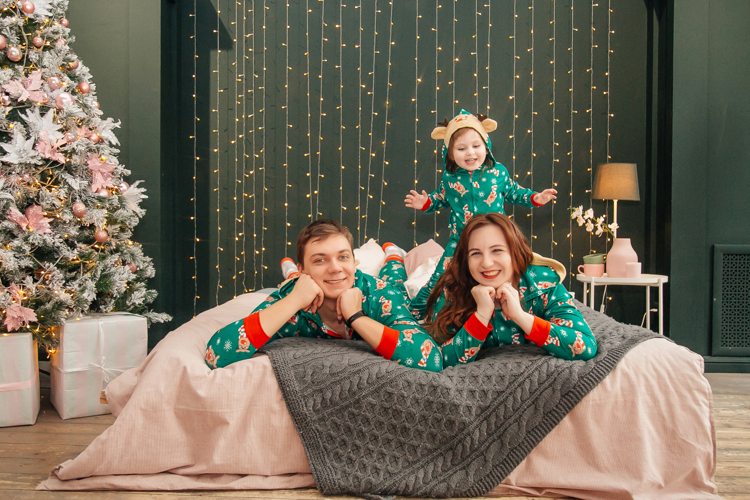 Новогодние фотосессии. Фото-Видеосъемка любых мероприятий Москва Ростов