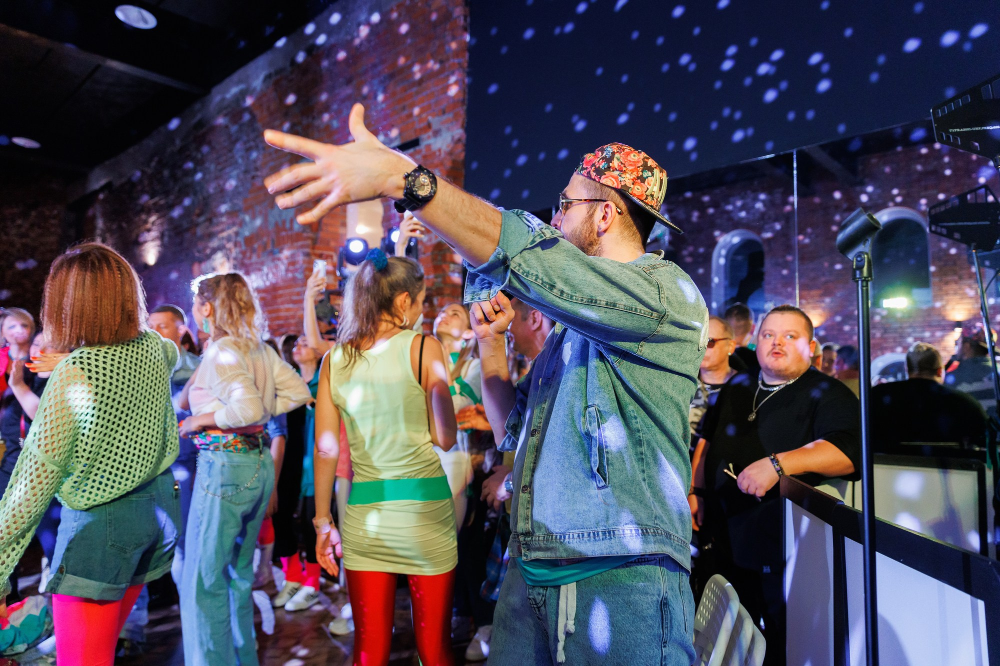 Вечеринка в стиле 90-х. Свадебный фотограф в Нижнем Новгороде и Москве Сергей Воробьев