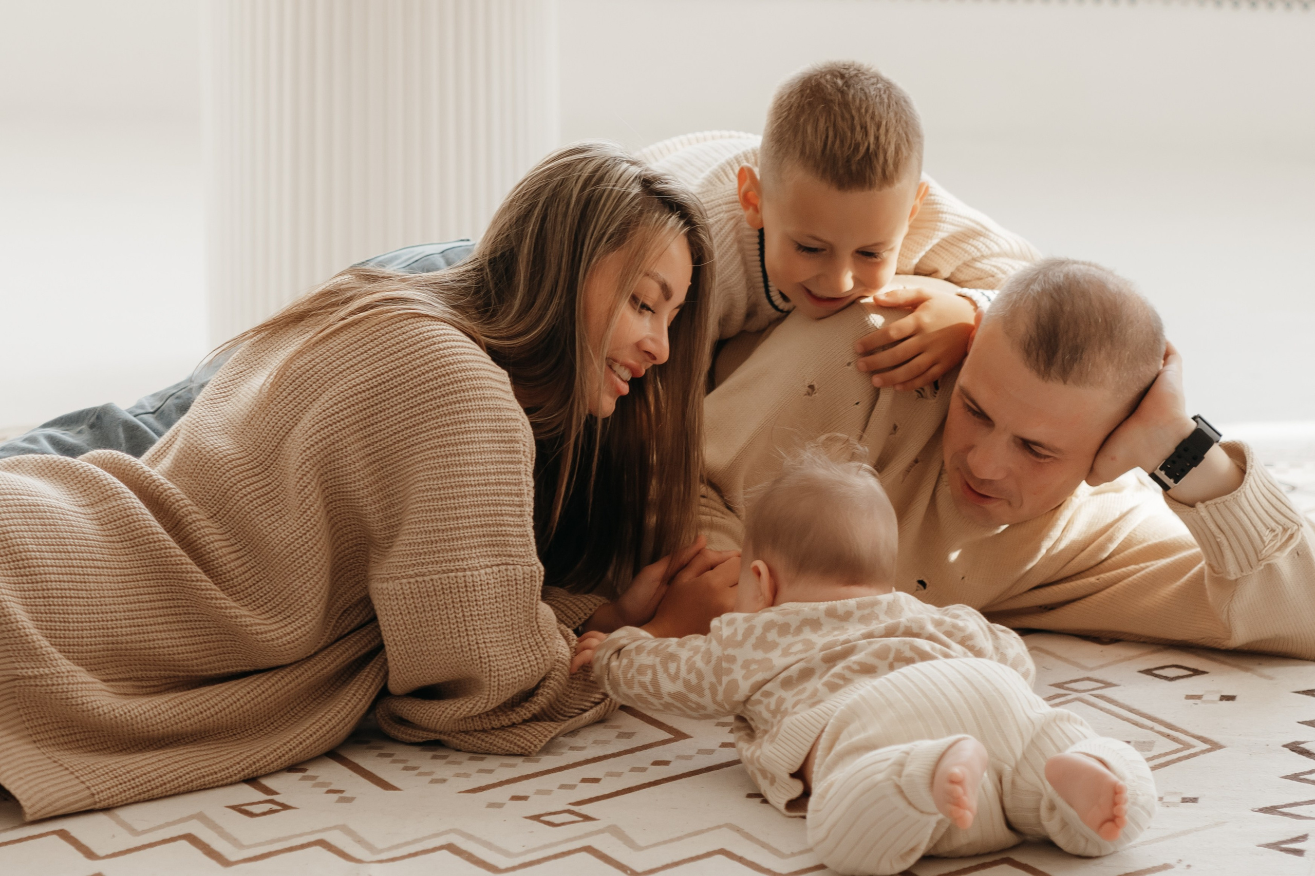 Семейная и детская фотосъемка в студии в Архангельске. Портретный и свадебный фотограф в Архангельске Елизавета Стрекаловская
