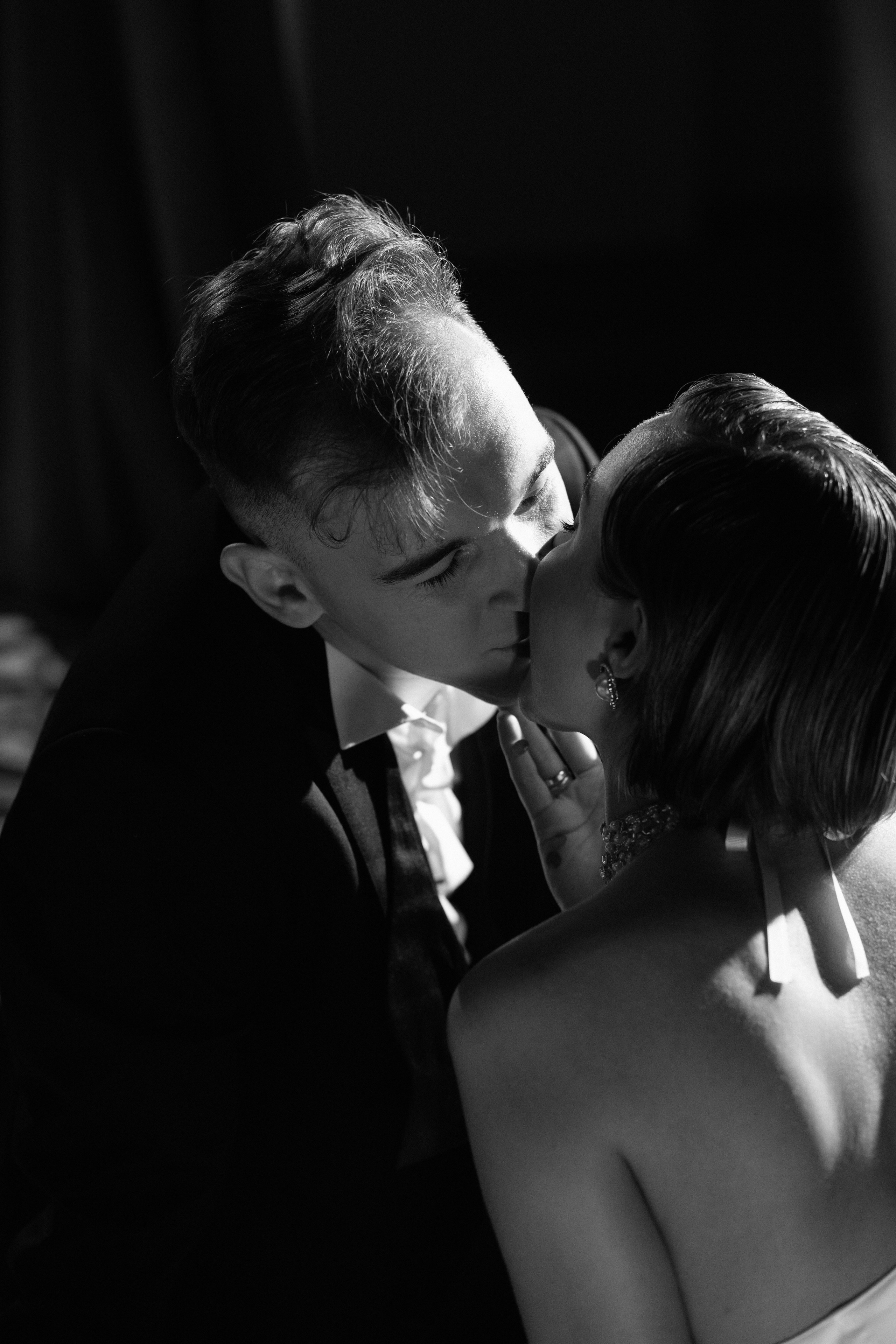 Love is…. Анастасия Безуглова- свадебный фотограф в Таганроге