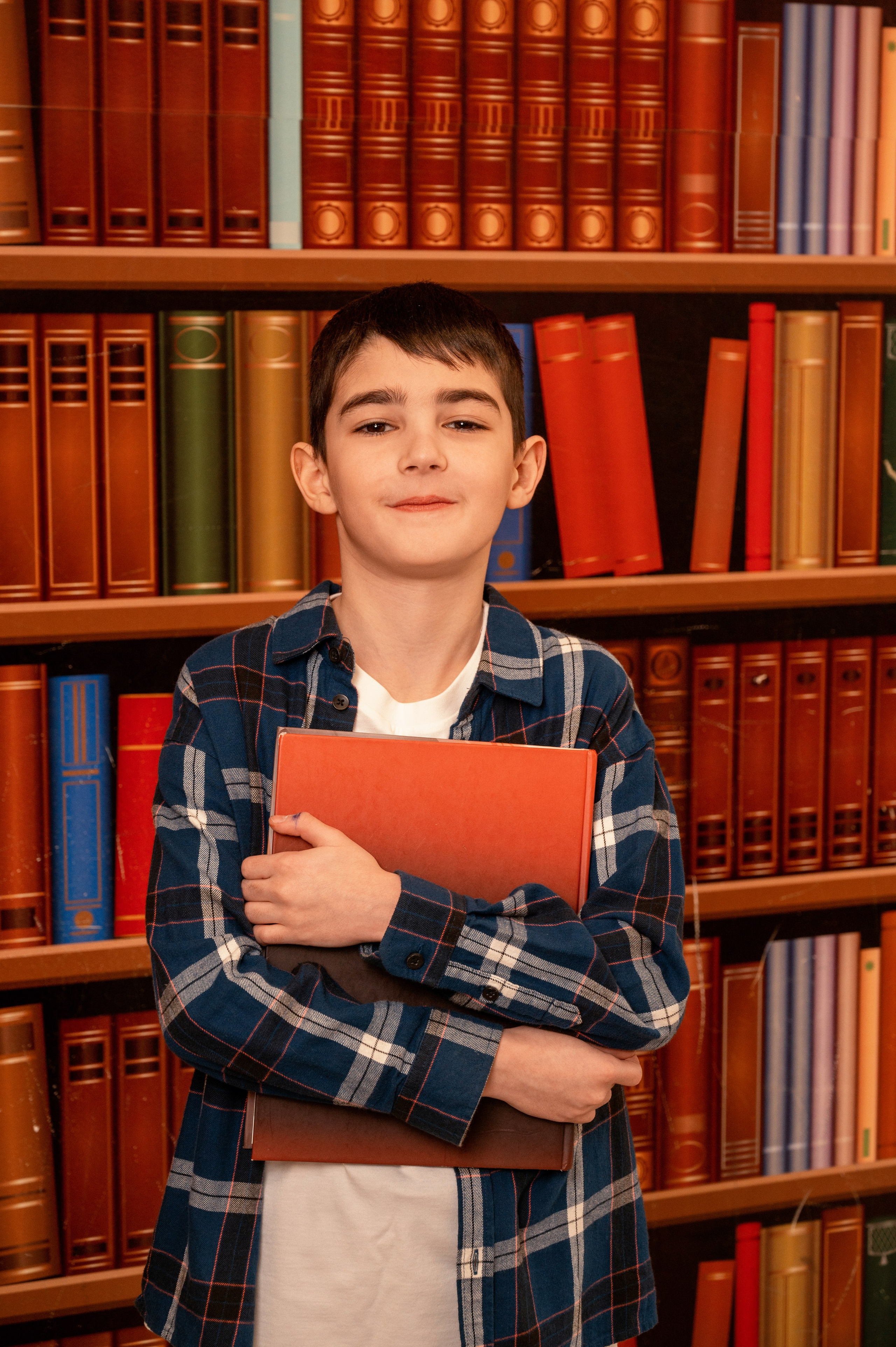 Фотографии выпускников младшей школы Гимназия 2. Детский фотограф. «Ожившие» фото, г. Нижневартовск