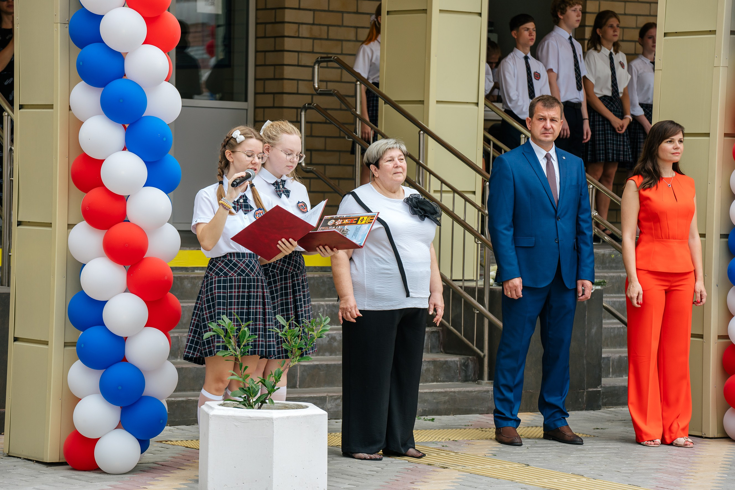 1 сентября. Выпускные альбомы, школьные фотосессии в городе Новороссийске