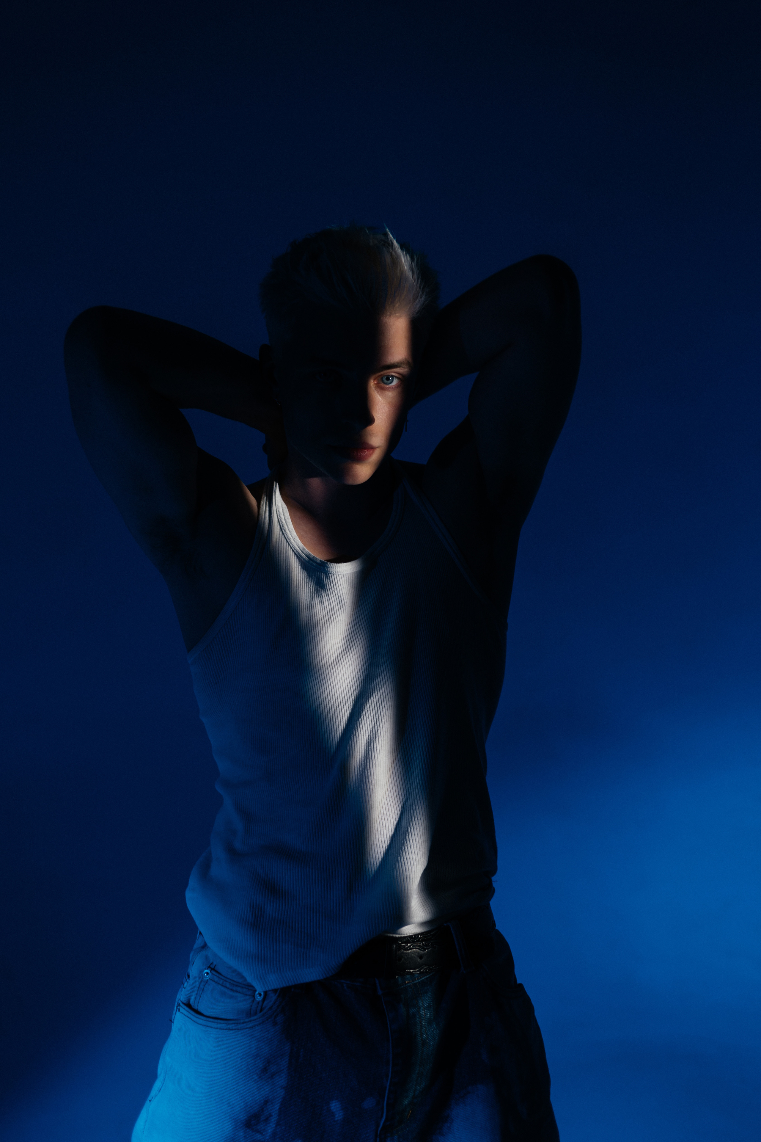 Елисей, съёмка в студии. Фотограф Наталия Федосова, г. Москва. TG и Instagram @nataliya_raw