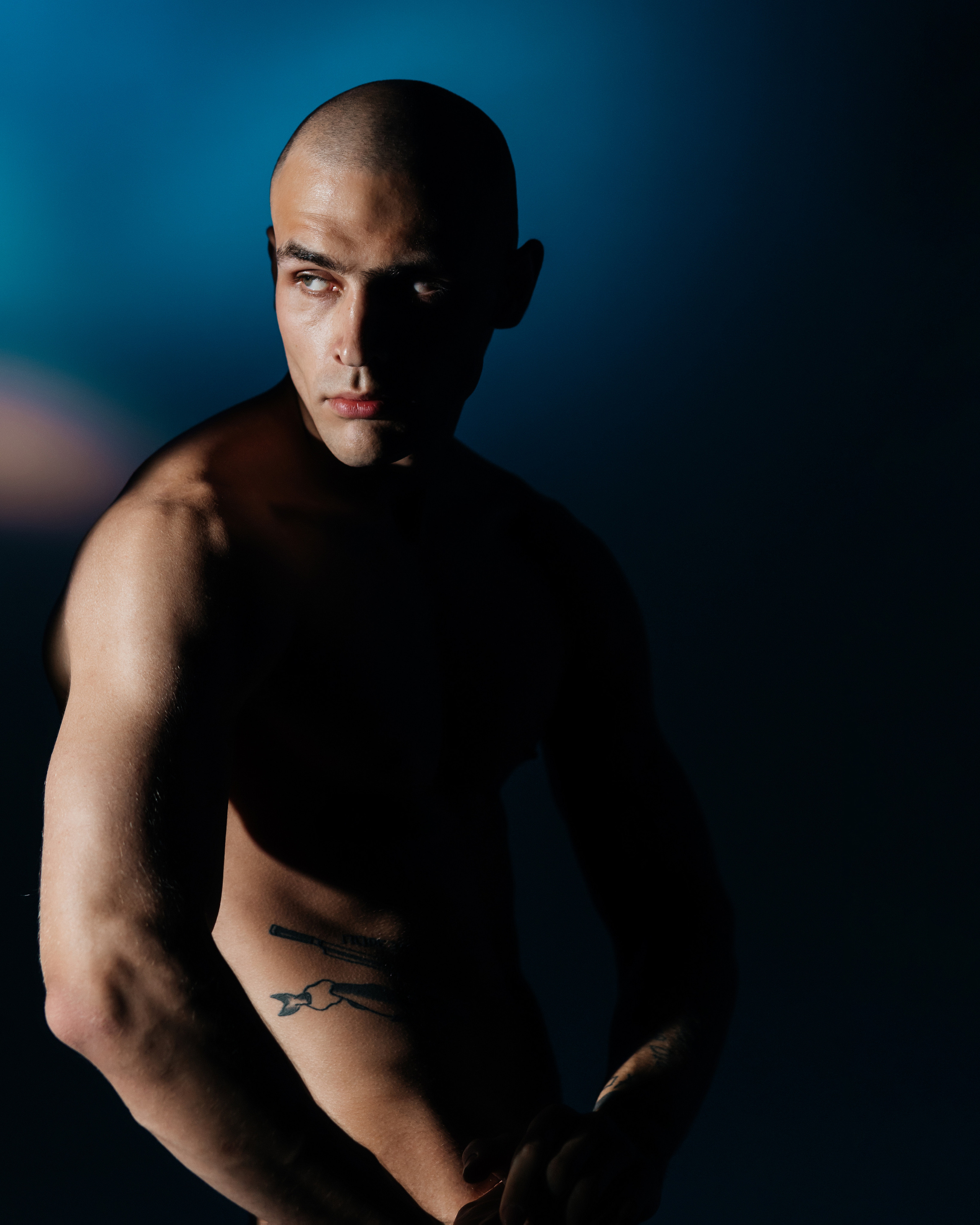 Артур, съёмка в студии. Фотограф Наталия Федосова, г. Москва. TG и Instagram @nataliya_raw