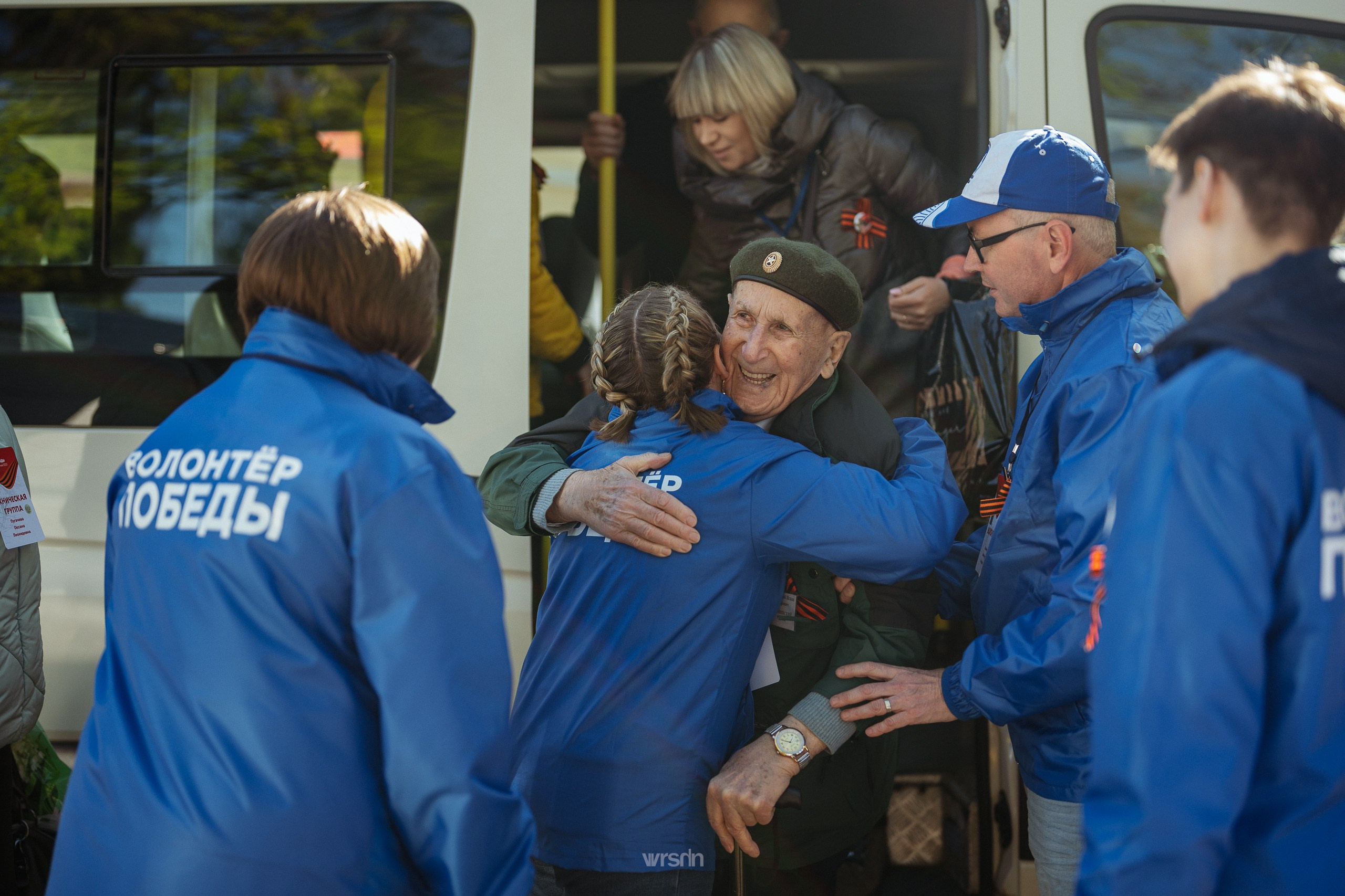 9 мая · Волонтеры Победы. Владимир Вершинин, тот самый свадебный видеограф