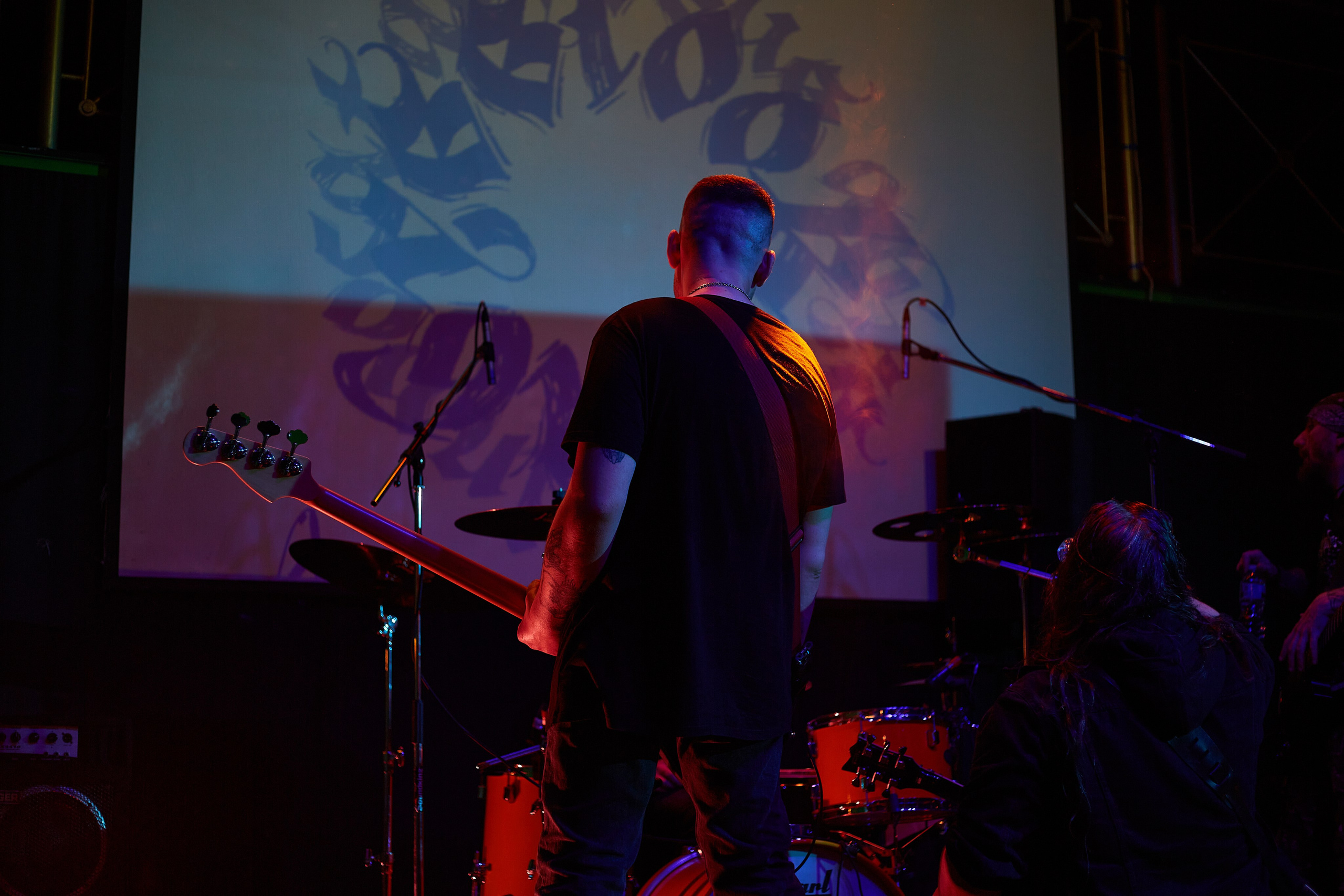 2023-11-03. Abysslooker