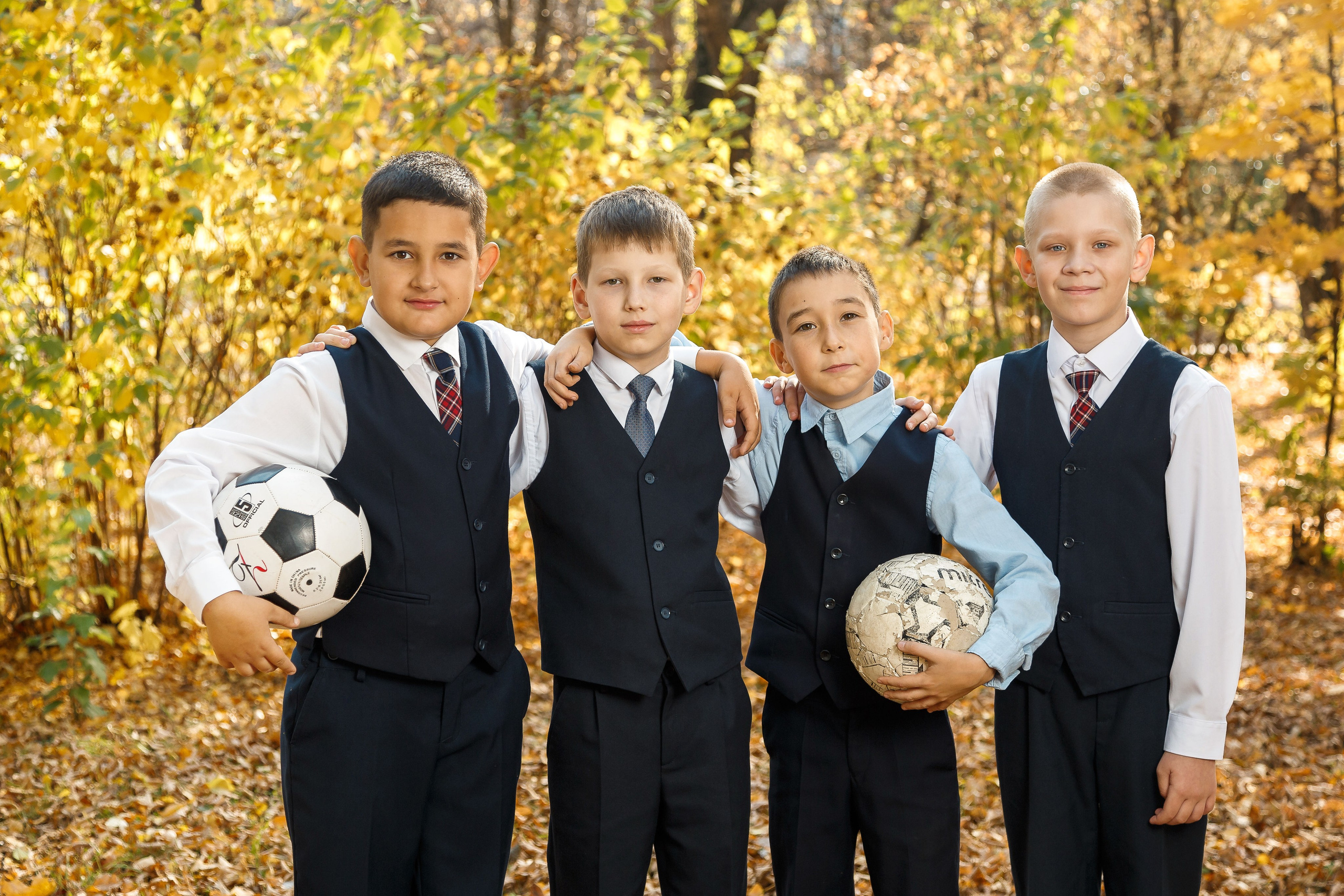 В начальной школе. ВЫПУСКНЫЕ АЛЬБОМЫ | Йошкар-Ола | Детский сад, школа