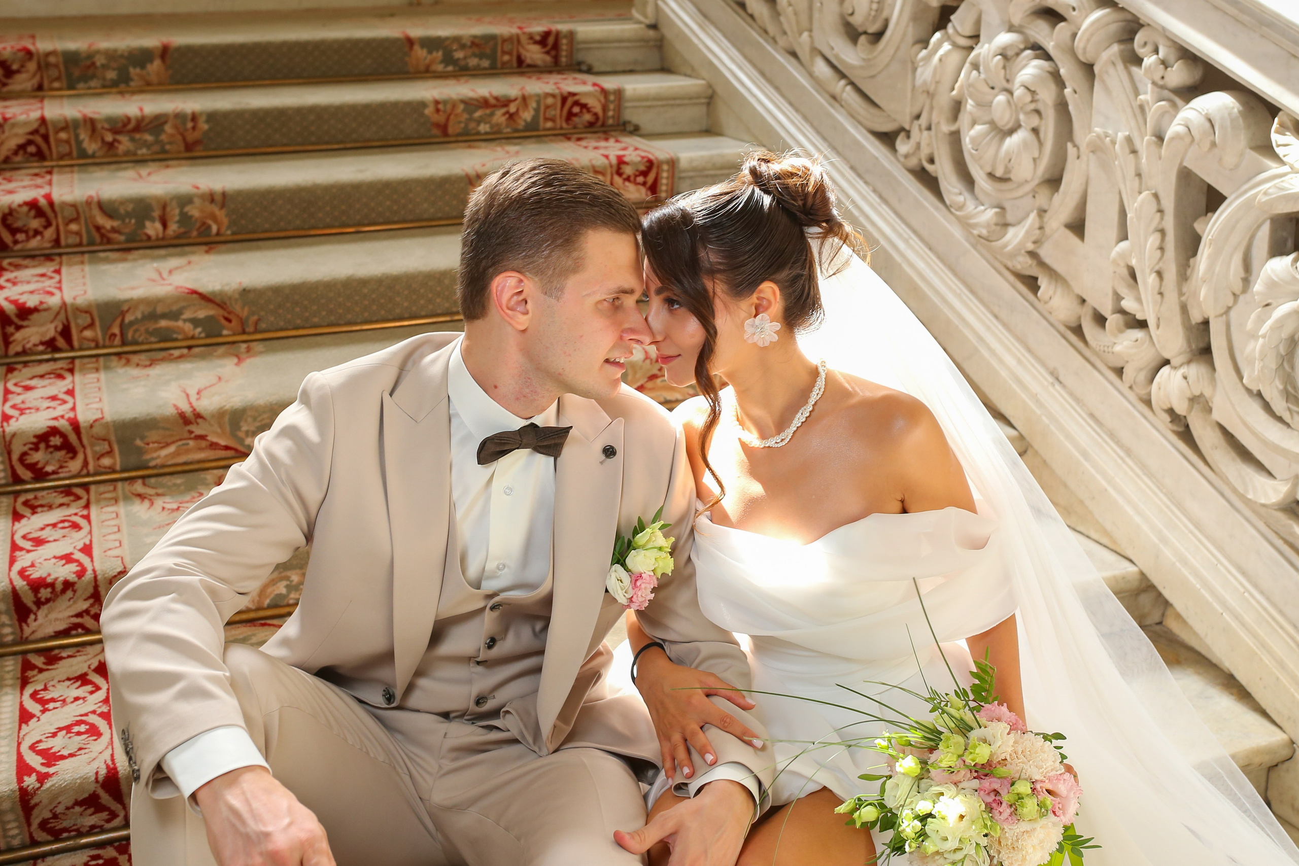Классические кадры, во Дворце бракосочетания. Свадебный и Репортажный фотограф в Санкт-Петербурге