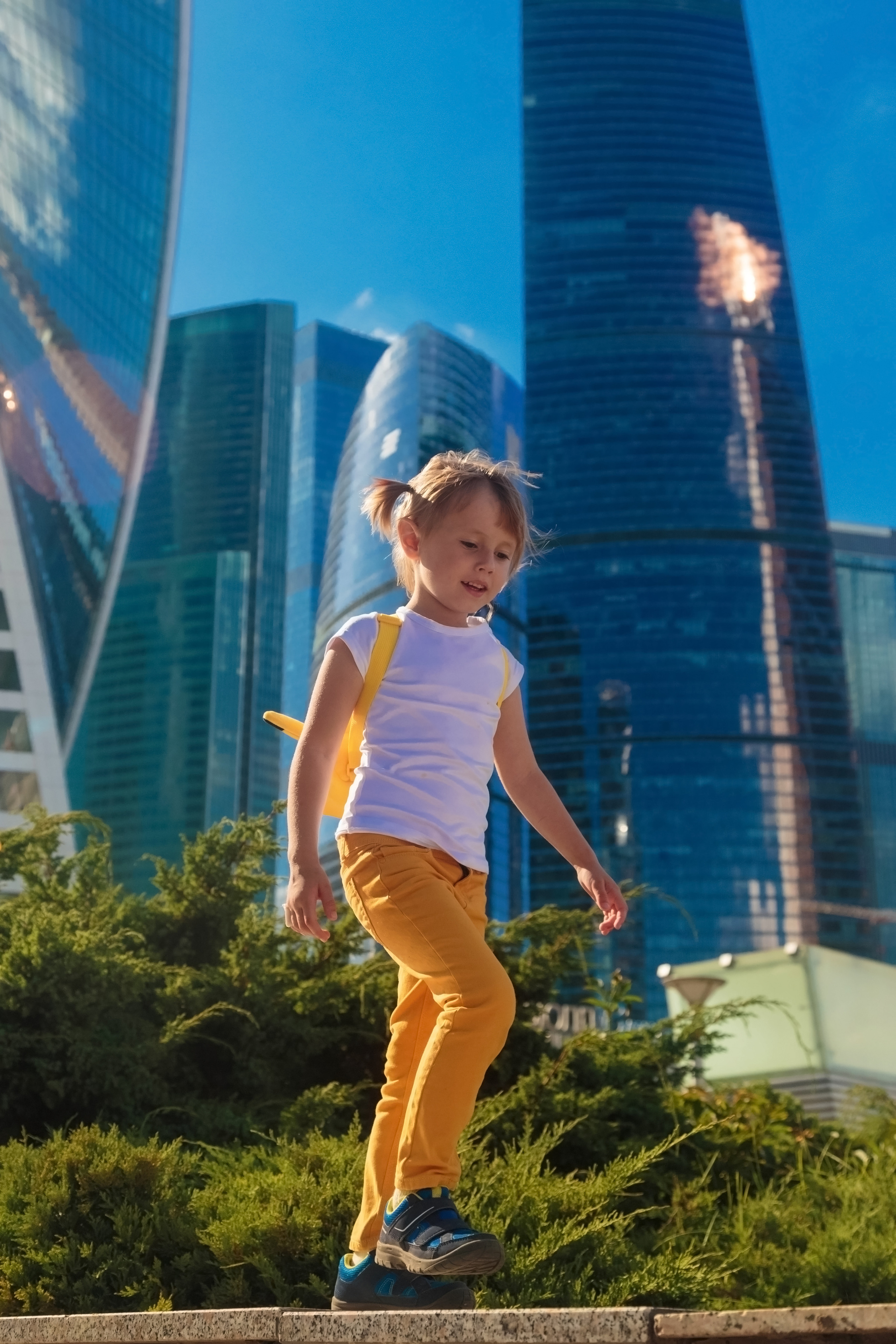 Детская фотосессия на улице. Галина Шарапова Детский и семейный фотограф Москва