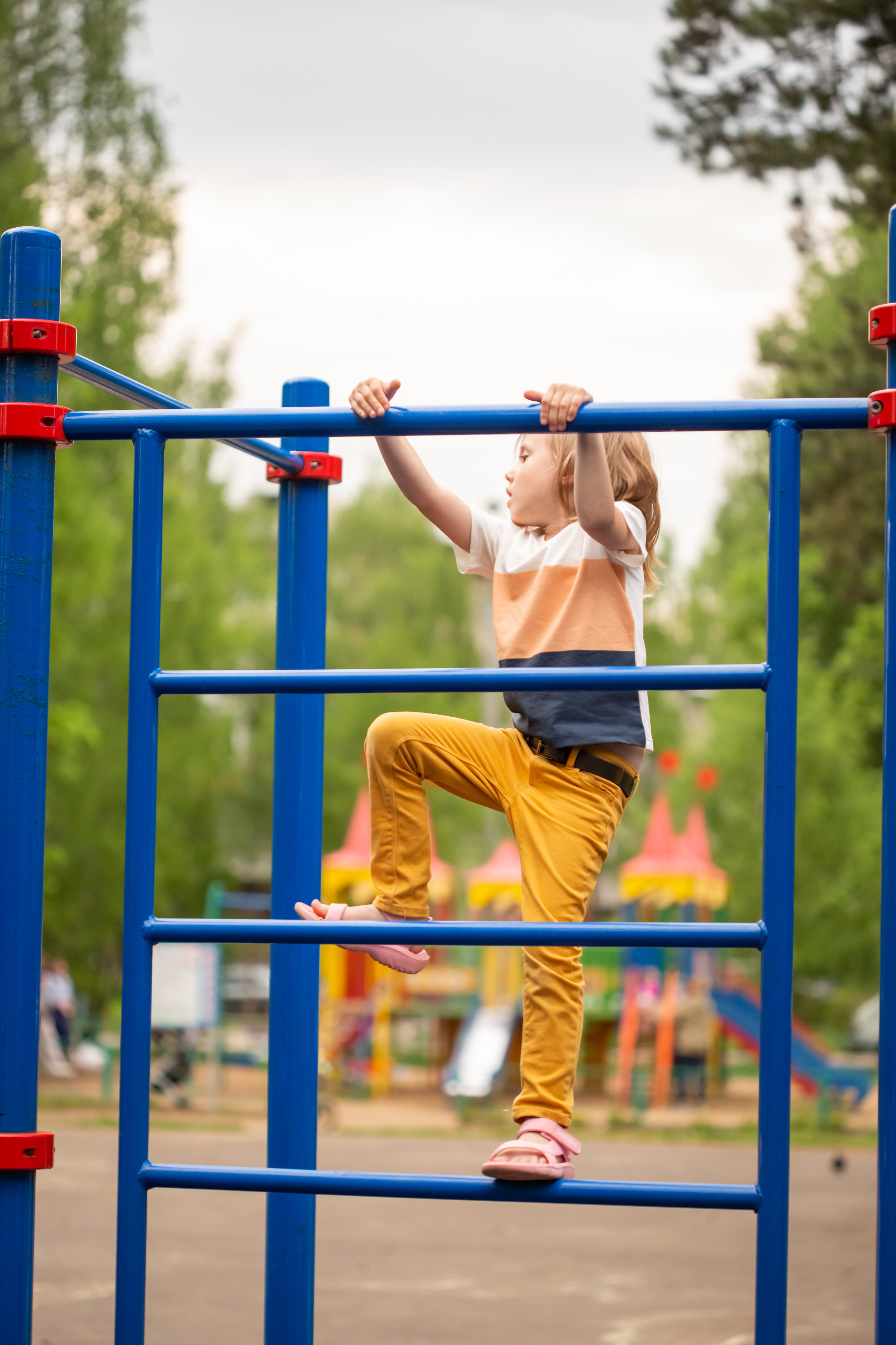 Детская фотосессия на улице. Галина Шарапова Детский и семейный фотограф Москва