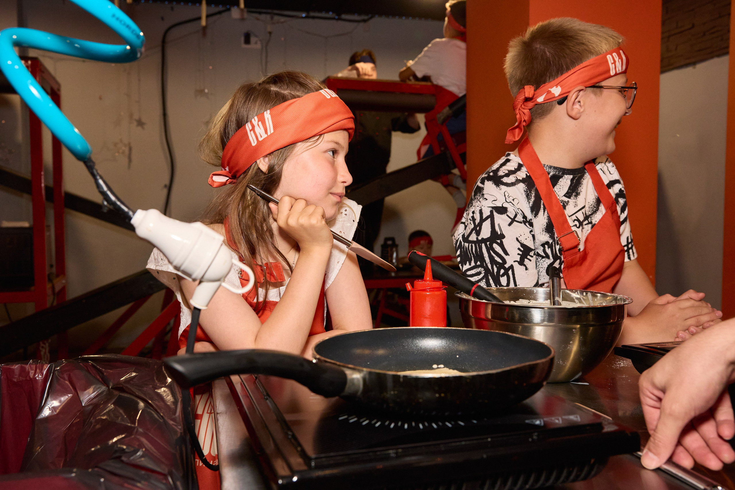 Фотосъёмка квестов и квест-шоу. Предметный и репортажный фотограф Алексей Кротов