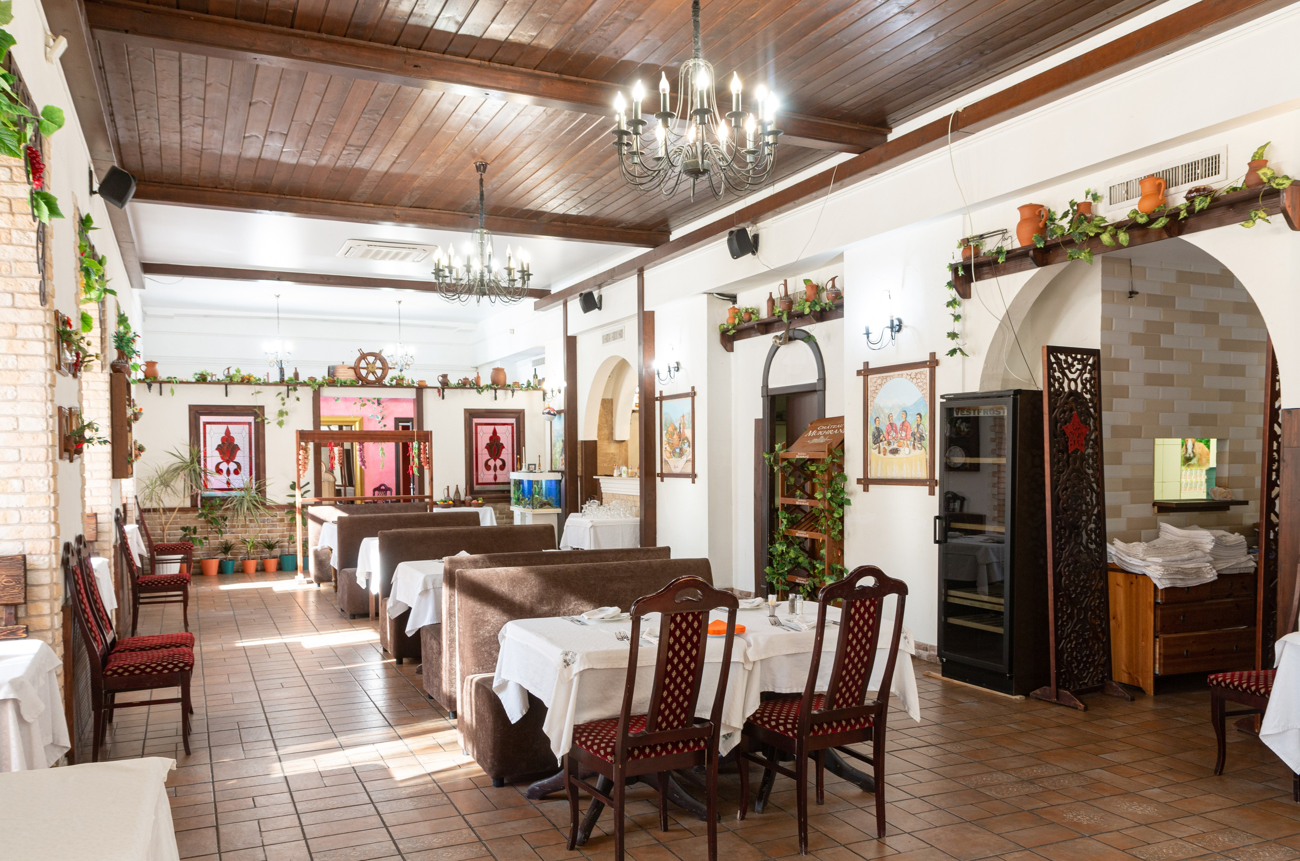 Интерьерная съёмка для кафе и ресторанов. Предметный и репортажный фотограф Алексей Кротов